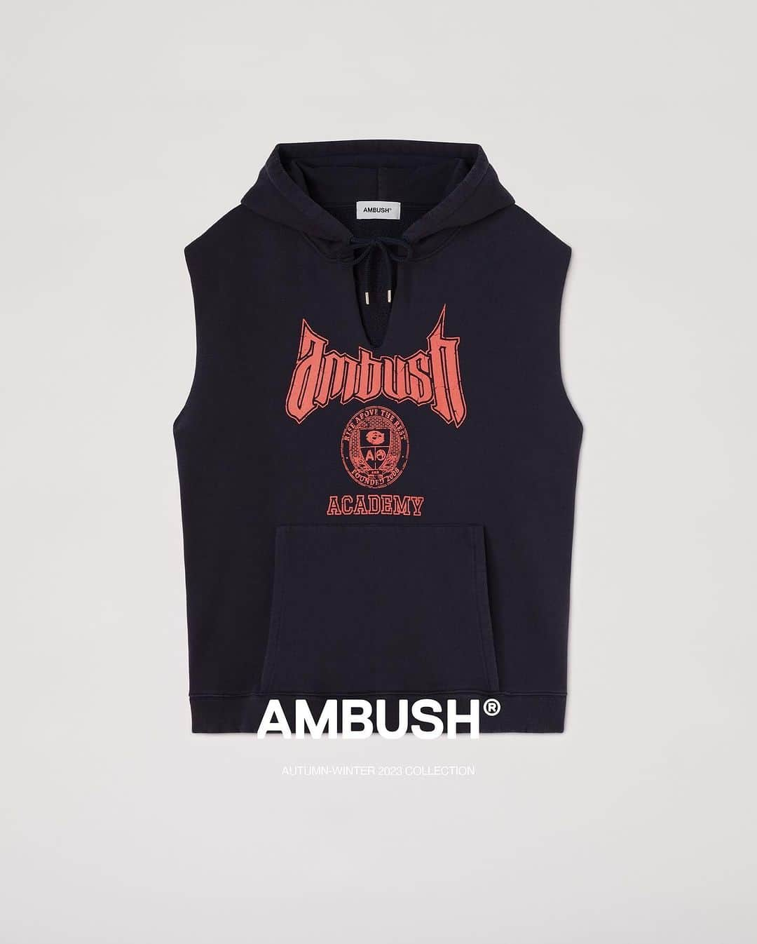 AMBUSHさんのインスタグラム写真 - (AMBUSHInstagram)「Now enrolling: #AMBUSH Academy. New unisex graphic hoodies and crewnecks available at our WEBSHOP and WORKSHOP」11月21日 17時28分 - ambush_official