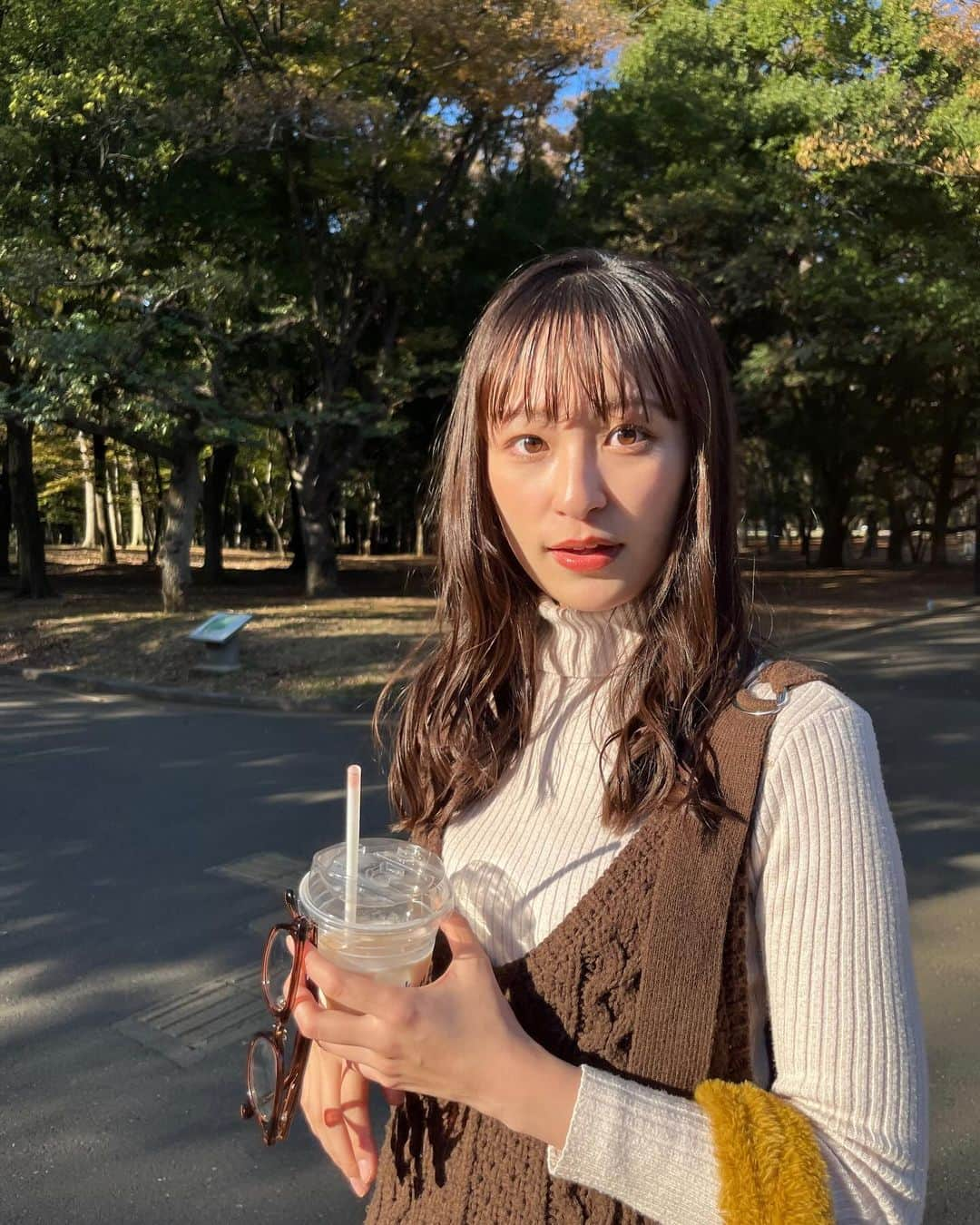 鈴木美羽さんのインスタグラム写真 - (鈴木美羽Instagram)「秋コーデ🍂  光に当たると目茶色くなる👀」11月21日 17時43分 - suzukimiu_0414