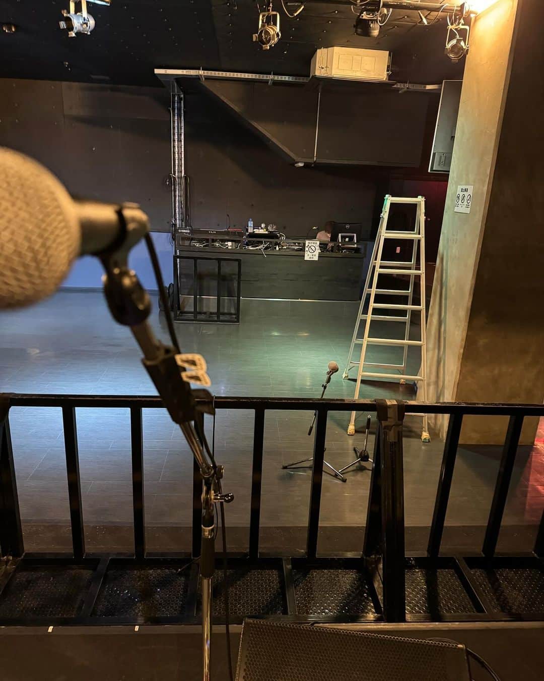 有江嘉典さんのインスタグラム写真 - (有江嘉典Instagram)「本日はコレ。 LOSTMAN GO TO CITY 2023-24  9本目。松山 WstudioRED  本日も楽しみます！どうぞよろしくお願い致します！  #thepillows」11月21日 17時45分 - yoshinori_arie