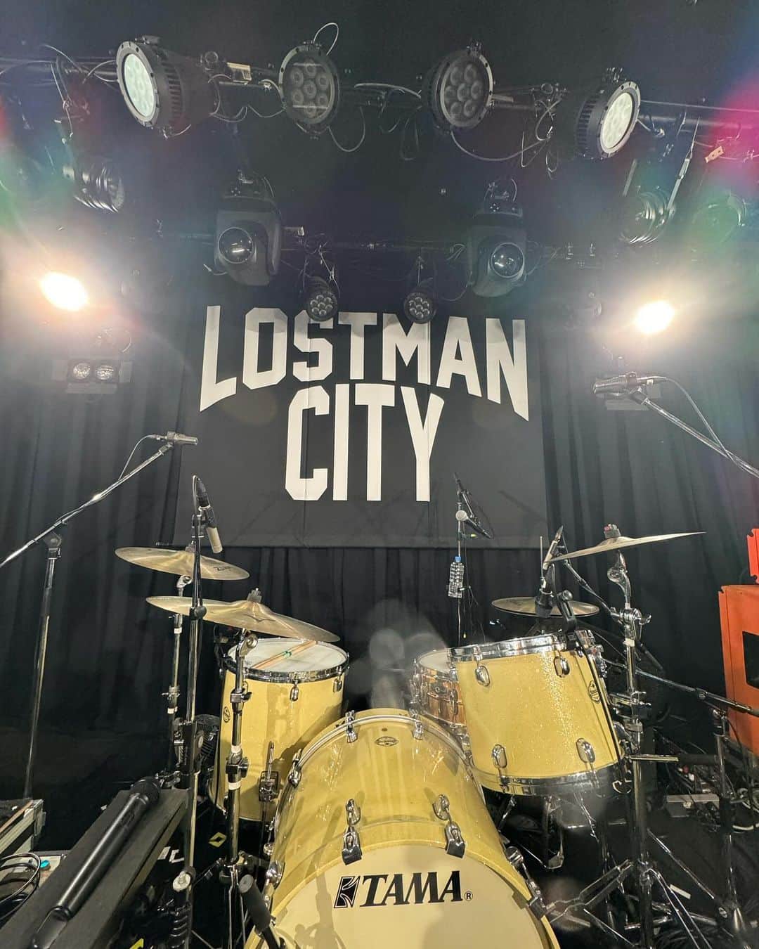 有江嘉典のインスタグラム：「本日はコレ。 LOSTMAN GO TO CITY 2023-24  9本目。松山 WstudioRED  本日も楽しみます！どうぞよろしくお願い致します！  #thepillows」