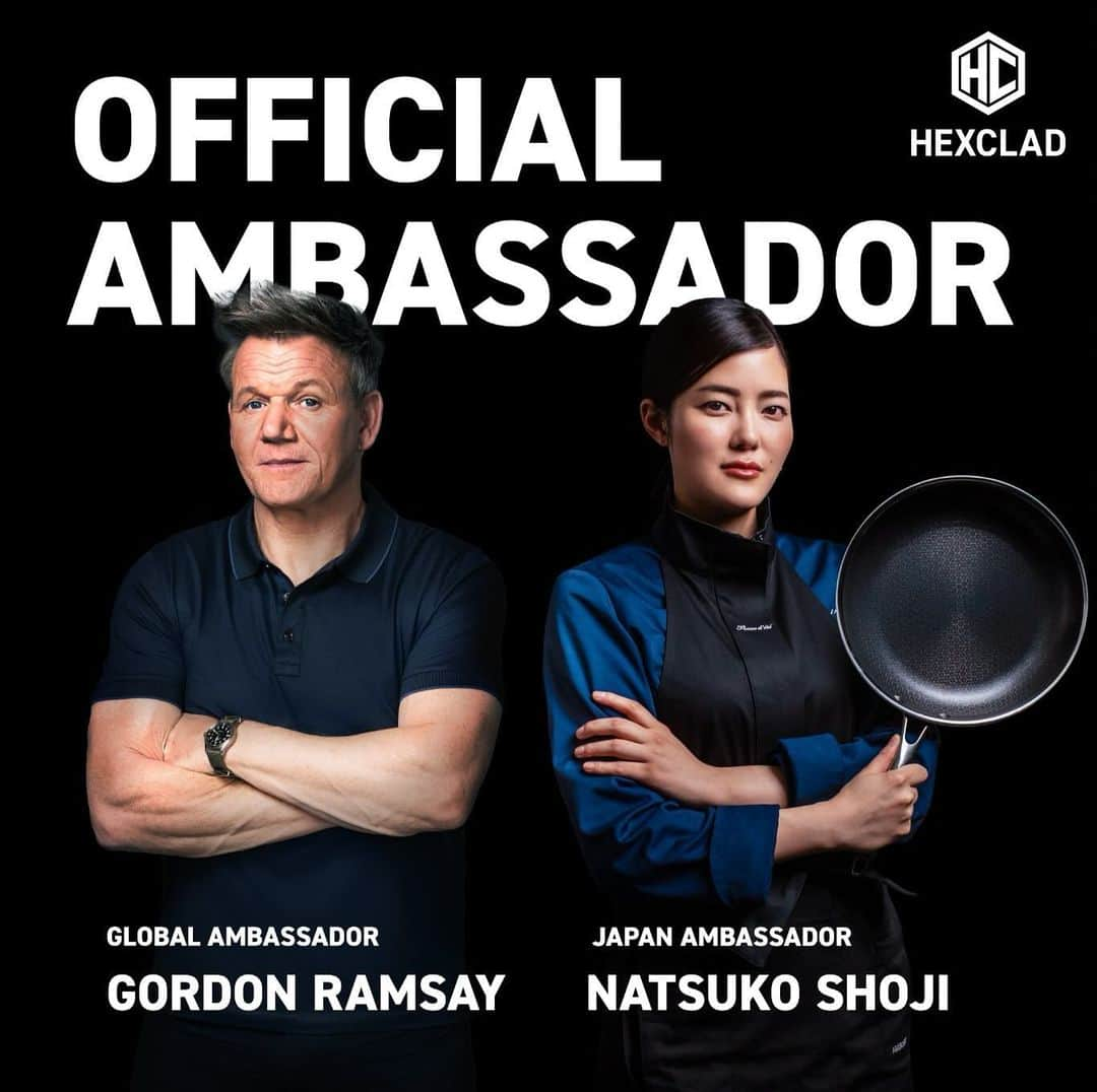 庄司夏子のインスタグラム：「Such a honor to be the ambassador of amazing kitchen products brand @hexclad  @hexclad_jp by legendary chef Gordon Ramsay @gordongram .」