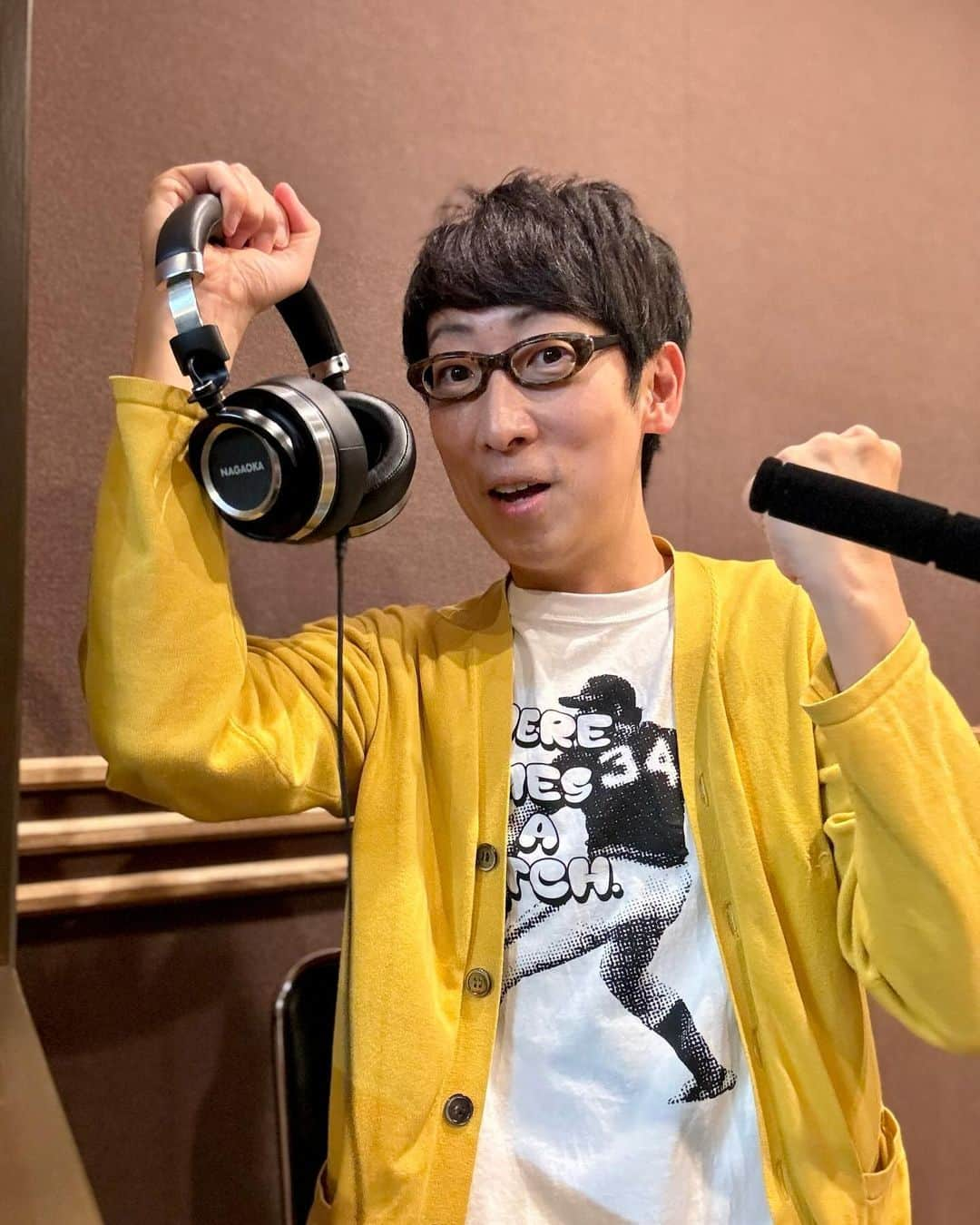 吉川正洋のインスタグラム：「今日は『ダーリンハニーの旅列車　出発進行！』の収録でした。鉄ナーのみなさまに助けていただきながら、楽しく放送ができています！ありがとうございます！！  #ダーリンハニーの旅列車」