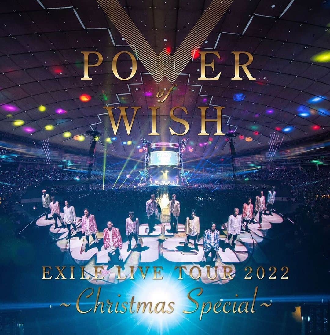 ATSUSHIのインスタグラム：「#atsushizm EXILE LIVE TOUR 2022 “POWER OF WISH” ~Christmas Special~  この度は自分のグループ復活の発表の日も含めたLIVE DVDが11/29に発売される事になりました。今は治療に専念するために、音楽活動を控えていますが、日々の生活の中で、できる時にDVDの映像、音源チェックなどをして発売まで辿り着きました。  そんな中でふと思うことがありました。デビューしてから22年間、EXILEの歌やボクの曲は、なぜここまで多くのみなさんに届いたのか、知りたいなという気持ちになりました。  どんなふうにボクの歌を聴いてくれていて、何を感じているんだろう…。  もしかしたら自分の気づいていない部分で、ATSUSHIの歌はこうなんだという特別な視点を持って聴いてくださっている方もいらっしゃるかもしれないし、こんな期間だからこそ、みなさんのご意見を読ませていただき、今後の糧にできたら、もっとみなさんが喜んでくださるように歌えるかもしれないと、そんなふうに感じました。  もしATSUSHIの歌が良いと思ってくださってる方がいたら、よろしければこの投稿のコメント欄で、その理由を具体的にでも、抽象的でも、目に見えない何かスピリチュアルなことでも、何でもいいので書いていただけたら嬉しいです‼️  もちろんぜんぶ読ませていただきますし、それは今後の自分にとってものすごい力になると思います。  いろいろな角度で伝えてくださる方がいらっしゃって、ある人はVICTORYの”世界中に” の入り方がなんか、ゾワっとくるとか、ファルセットに切り替わる時の感じが好きとか、なんかそんな具体的な細かい話でも嬉しいです〜♬  LIVE DVDぜひ楽しんでください‼️  EXILE LIVE TOUR 2022 “POWER OF WISH” ~Christmas Special~  The LIVE DVD of when I also announced my return to the group will be released November 29th.  As I’m still focusing on getting treatment, I tried my best going over the sound and images to get everything right.   Somehow I got to a point, where I started to think… I’ve been in this business for over 22years and  I wanted to know why EXILE songs have reached out to so many people.   How are people reacting to my songs and what were their thoughts?  Maybe, I haven’t lead to an answer but the listeners might have a different perspective of how they listen to my songs. I wanted to know and the comments as well as opinions might be a source of growth for tomorrow.  If there’s anyone that likes ATSUSHI’s songs please share your thoughts. It could be really specific, abstract, spiritual, I mean anything!   In the past I’ve received compliments like… “the beginning part of the song VICTORY where you come in singing “Sekaijyuuni” gives me shivers” or  “I like the part where you switch into falsetto”  so I’d love to hear from many of you.   I hope you’ll like the DVD.」