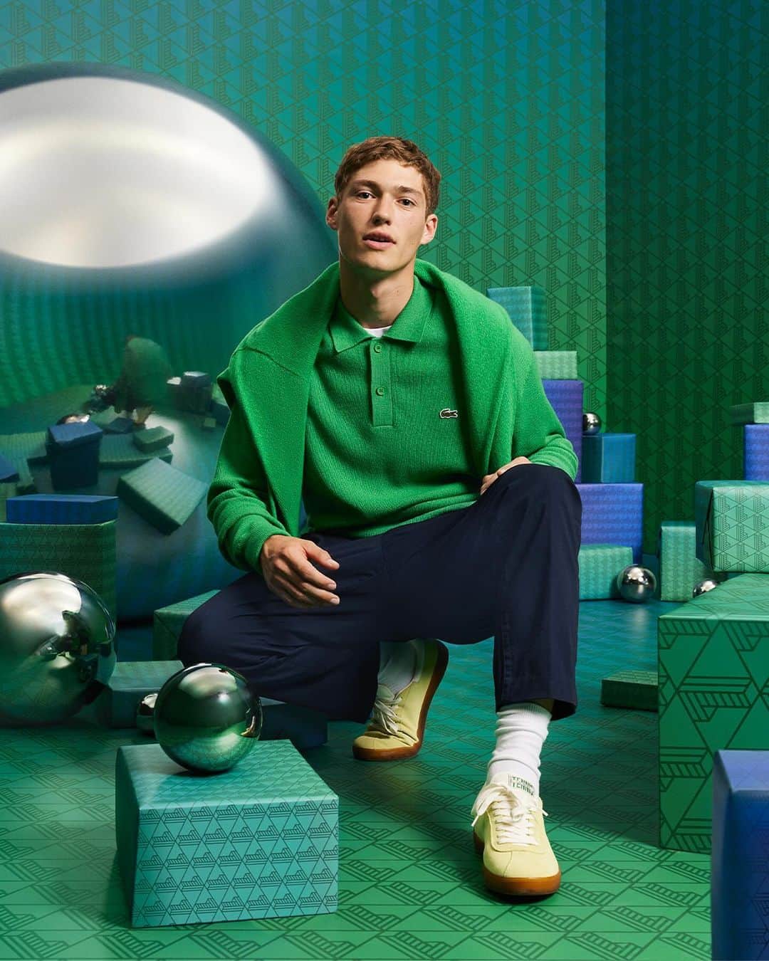 Lacosteのインスタグラム：「Dive into the spirit of the season with Lacoste Holiday magic! Celebrate in style and comfort with the crocodile iconic designs 🐊 #LacosteHoliday」