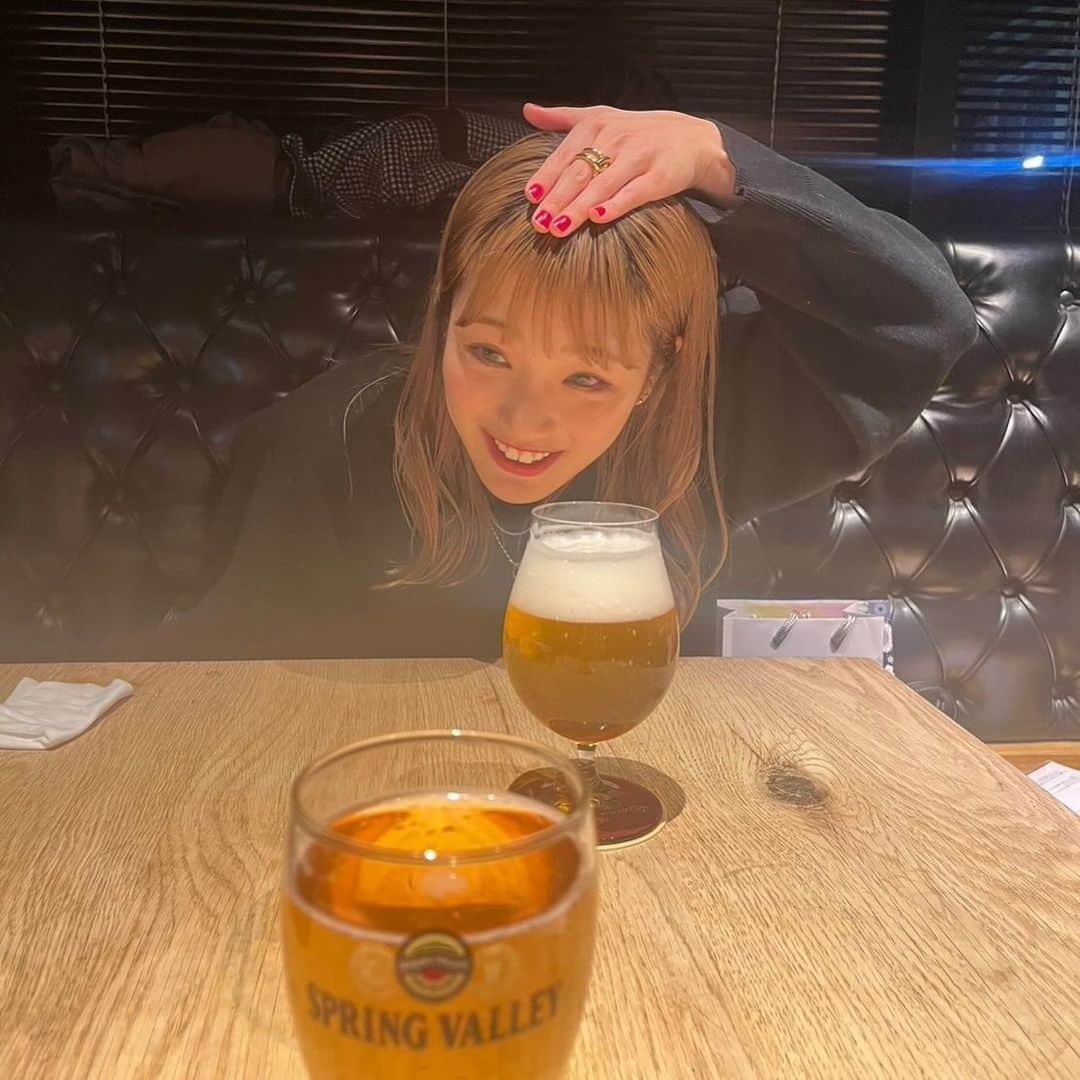 瀬川あやかさんのインスタグラム写真 - (瀬川あやかInstagram)「* お仕事がんばったーーの🍺👯‍♀️  サロン行く前だったので忍者プリンポーズ（とは）」11月21日 20時39分 - segawa_ayaka