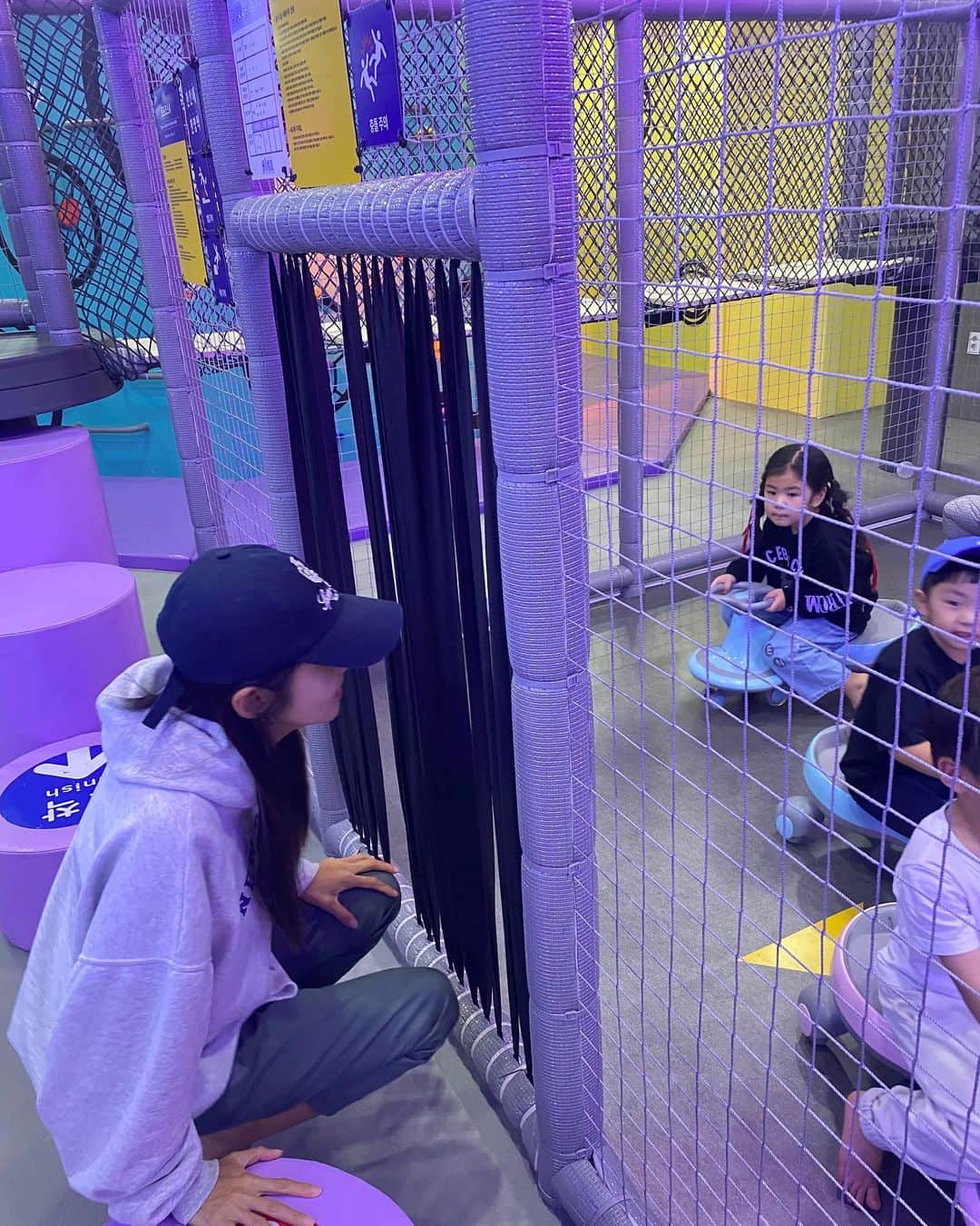 キム・ビヌのインスタグラム：「뭘해도 애들이랑 같이 있는게 제일 행복한 요즘 😍👨‍👩‍👧‍👦  #가족 #내행복들」