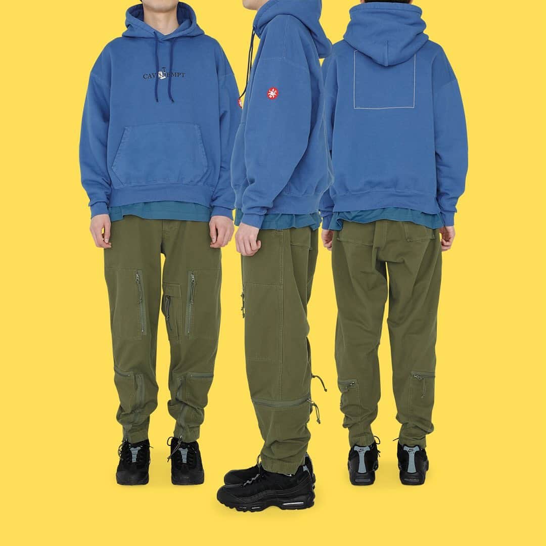 シーイーさんのインスタグラム写真 - (シーイーInstagram)「OVERDYE MD INPUT-HAMMER HOODY YOSSARIAN PANTS #6 ⁡ 🇯🇵 Friday 24 November 9AM 🇬🇧 Friday 24 November 12AM 🇺🇸 Thursday 23 November 7PM EST ⁡ CAVEMPT.COM C.E SHOP TOKYO」11月21日 20時56分 - cavempt