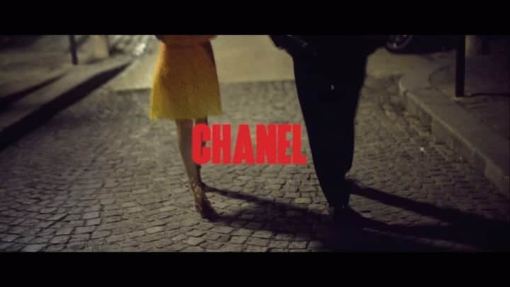 清水尋也のインスタグラム：「. FIGARO.jp x CHANEL . CHANEL Cruise Collection 23/24 " TOMORROW ELECTRIC " . Directed by @julienbirbanlevy @madamefigarojapon @chanelofficial  .」