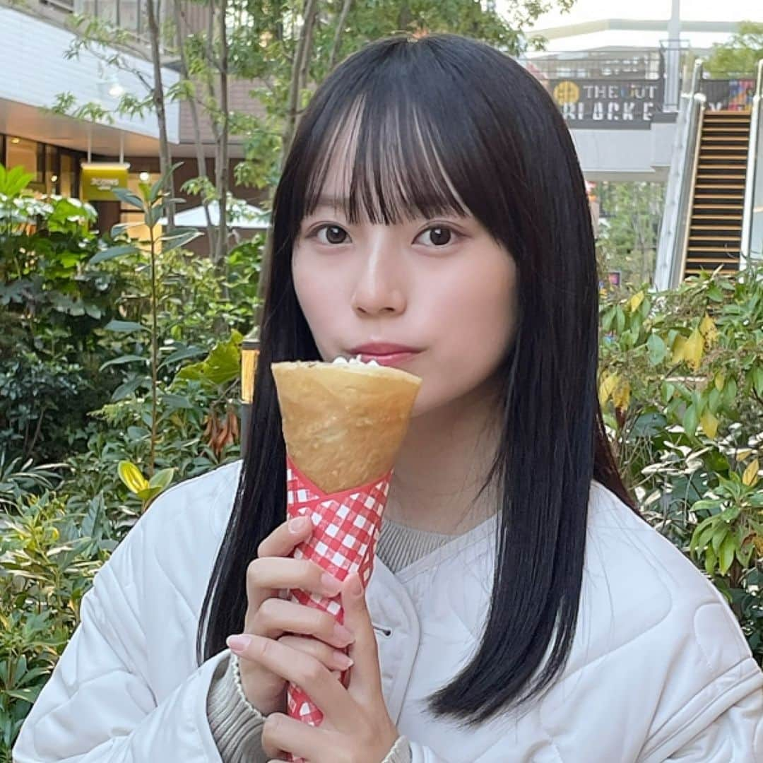 有働優菜のインスタグラム：「クレープ🍨 美味しかった！」