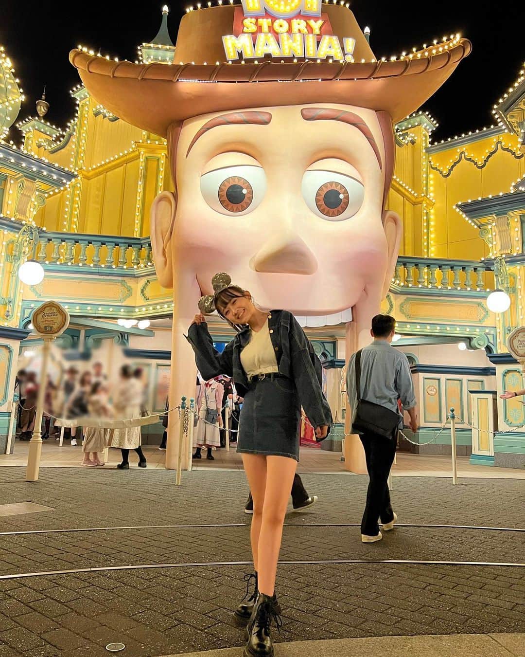 奥村梨穂のインスタグラム：「どうしようもない私を選んでくれてどうもありがとう。 . . . #disneysea」