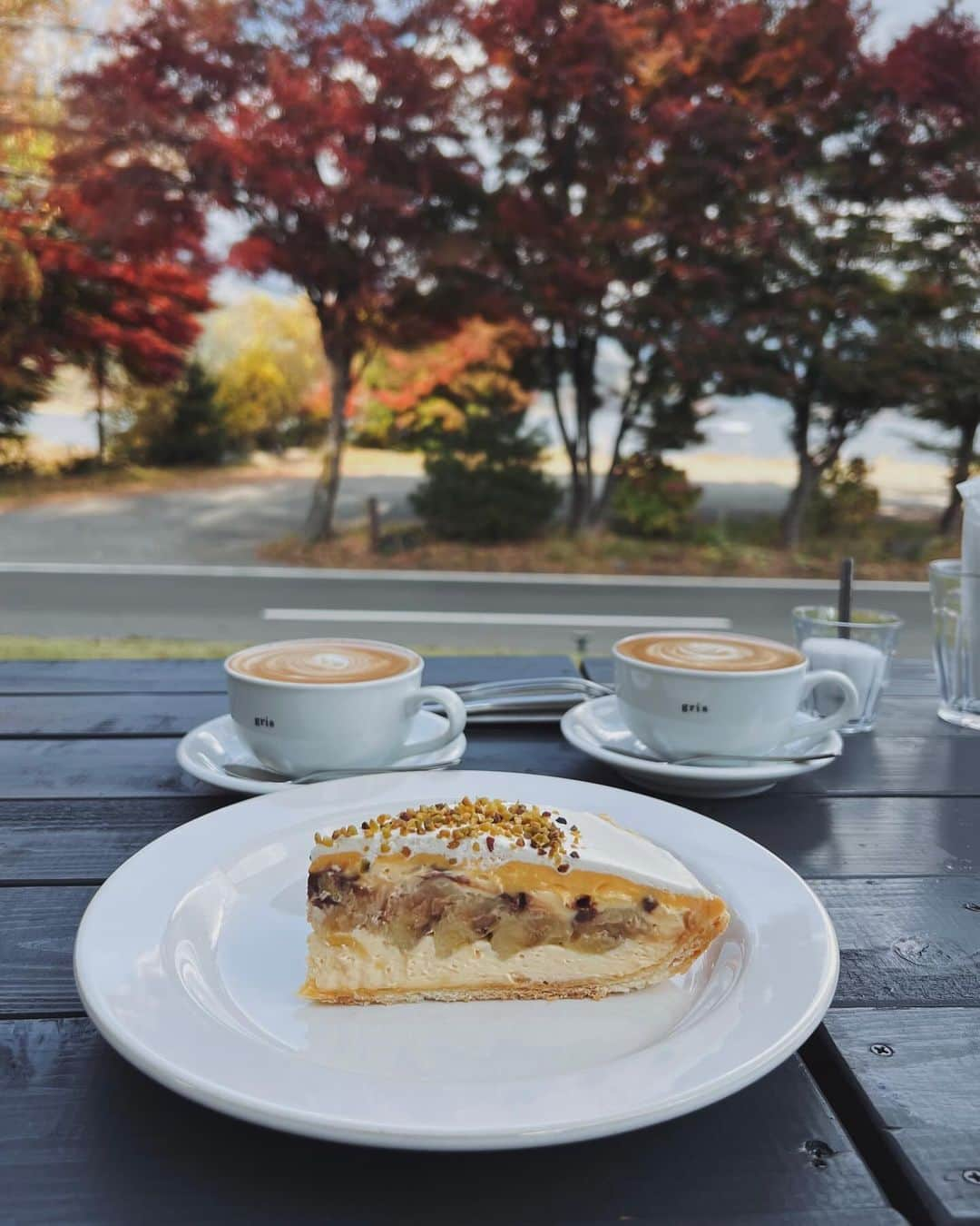 Julia Castroのインスタグラム：「最近の美味しかったものたち🍴  1. gris / 山梨 2. the upper / 大手町 3. OGAWA COFFEE LABORATORY / 桜新町 4. Disneyland  5. Brown Rice / 表参道 6. Good good not bad / 渋谷 7. 食幹 / 渋谷 8. nomu cafe / 箱根 9. ほうとう不動 / 山梨 10. FabCafe Fuji / 山梨 . #cafe  #restaurant」