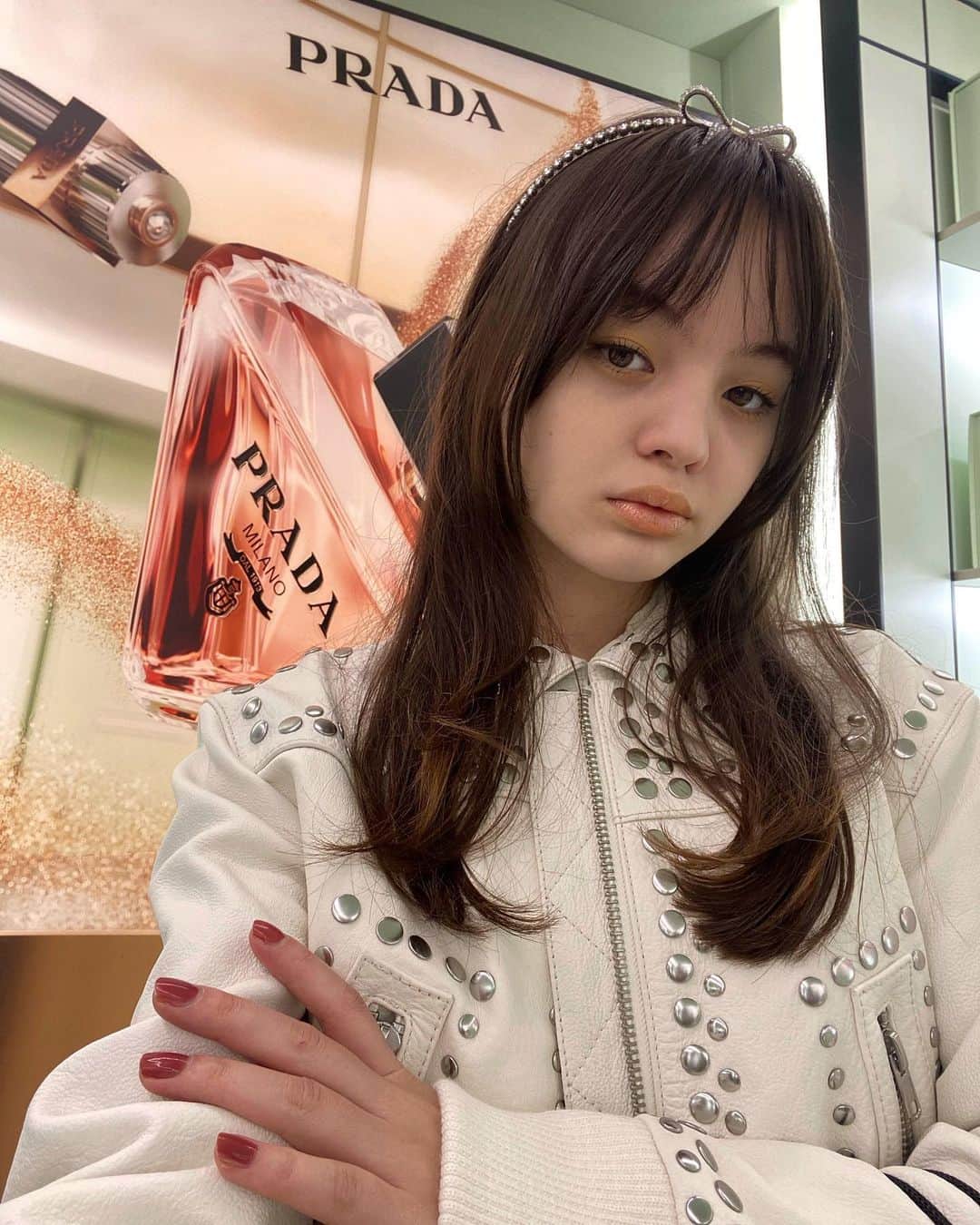 藤田エミリさんのインスタグラム写真 - (藤田エミリInstagram)「🔻PRADA🔻 「プラダ ビューディ トウキョウ」 ポップアップストアがオープン🌠  #prada #PradaParadoxe #PradaBeauty #プラダパラドックス#PR」11月21日 21時58分 - 7_emil_y