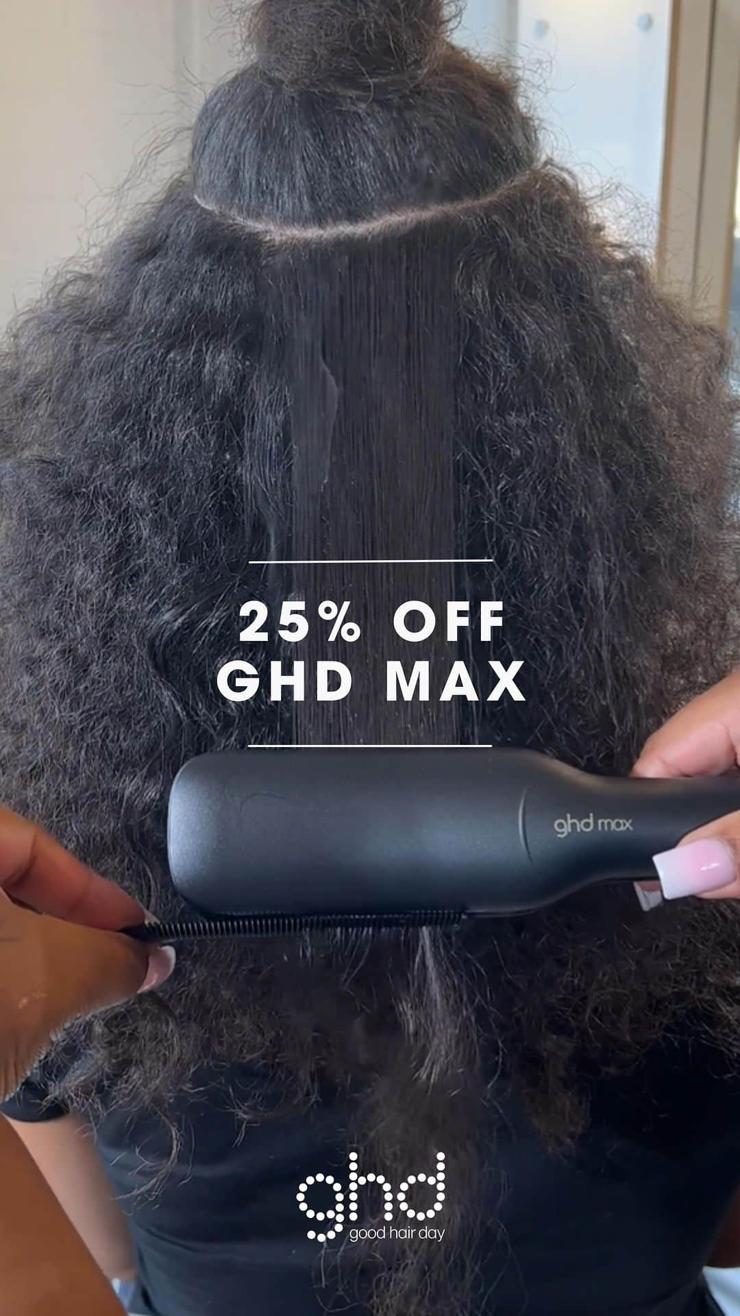 ghd hairのインスタグラム：「Take your hair game to the MAX with out wide plate professional styler; ghd max (currently 25% off FYI!🤑)  Receive a complimentary heat protect spray with every electrical purchase when using code GHDXBF at checkout this Black Friday 💰 (FYI: We have tool personalisation across selected tools too!) ✍️   #ghd #ghdhair #blackfriday #haircaredeals #blackfriday23 #blackfridayhaircare」