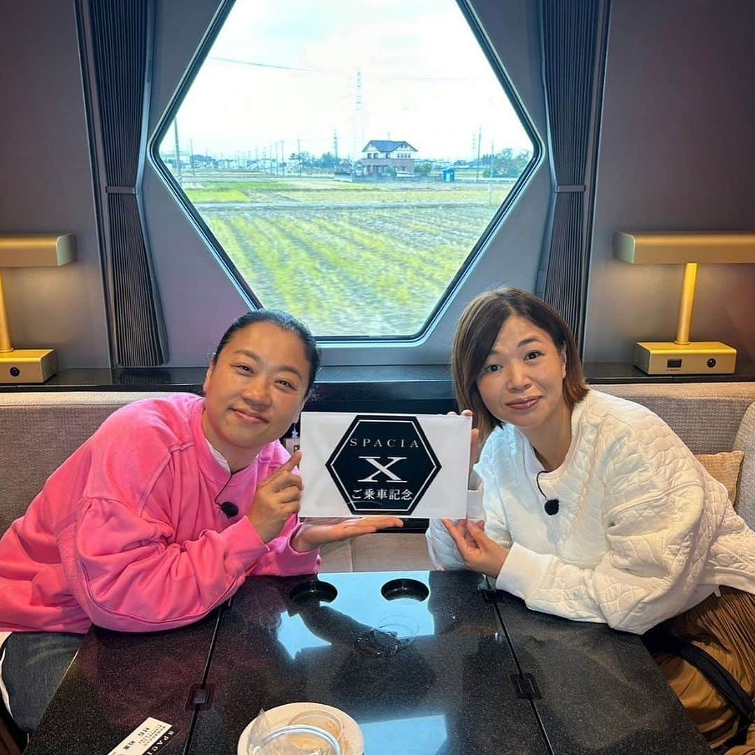 日本テレビ「ヒルナンデス！」さんのインスタグラム写真 - (日本テレビ「ヒルナンデス！」Instagram)「. 今日のゲストは#影山優佳 さんでした🩵  #いとうあさこ さんと#大久保佳代子 さんのオトナ女子旅、行きのスペーシアXからスタジオは大興奮！日光の新しい魅力をたくさん知ることができました✨  そして、鍋レシピ！星半分の簡単さには笑っちゃいました⭐️寒くなってきたので皆さんもぜひお試し下さい！あたたまりましょう〜🍲  🌼明日のヒルナンデスは〜？🌼  ①お総菜マヂベスト10 地元で愛されるお総菜最強スーパー・スズキヤへ。約800種類の中から厳選！実際に食べてマヂでウマい「お総菜ベスト10」をランキング！  ②スターの行きつけグルメ 絶品とらふぐ＆こだわりルーローハンを愛するスターは誰⁉︎  #ヒルナンデス #浦野モモ (C)日本テレビ」11月21日 21時52分 - hirunandesu_ntv_official