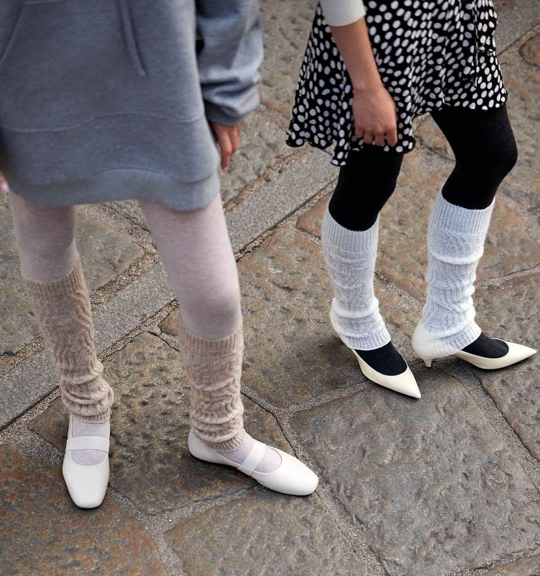 CALZEDONIAさんのインスタグラム写真 - (CALZEDONIAInstagram)「Trending legwear around the streets  #Calzedonia」11月21日 22時23分 - calzedonia