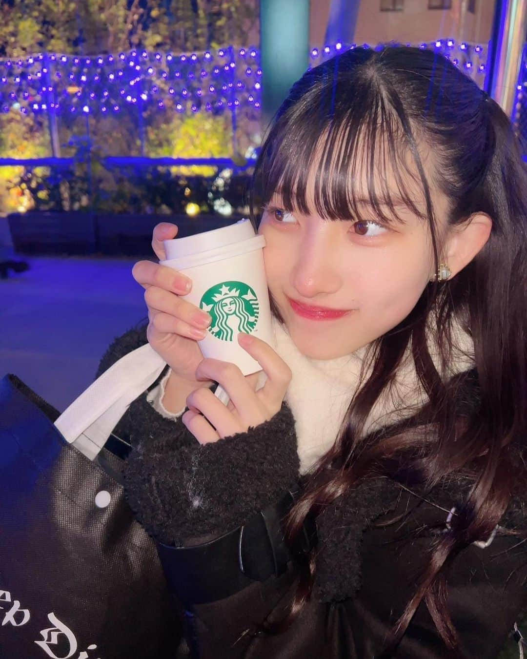 芹澤もあさんのインスタグラム写真 - (芹澤もあInstagram)「スタバのホットはココアか抹茶しか飲めない🤒⁡  #スタバ  #高校生#高校3年生 #ljk #jk3#06#ukka #芹澤もあ」11月21日 22時22分 - moa_serizawa