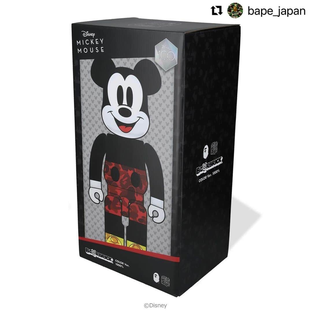 MEDICOM TOYさんのインスタグラム写真 - (MEDICOM TOYInstagram)「#Repost @bape_japan with @use.repost ・・・ In celebration of the A BATHING APE®︎’s 30th Anniversary and Disney’s 100th Anniversary, BE@RBRICK BAPE®︎ MICKEY MOUSE will be launching in collaboration with MEDICOM TOY.  Two size sets of 100% (approx. 7 cm) & 400% (approx. 28 cm) and 1000% (70 cm) will be available.  The box, which features the 30th Anniversary logo of BAPE®︎ and the 100th Anniversary logo of Disney, is a special edition box that is exclusive to this collaboration.  This item will be available at A BATHING APE® authorized stores and BAPE.COM Thursday, November 23rd.  @medicom_toy   #bape #abathingape #medicomtoy #bearbrick #mickeymouse #disney」11月21日 22時31分 - medicom_toy