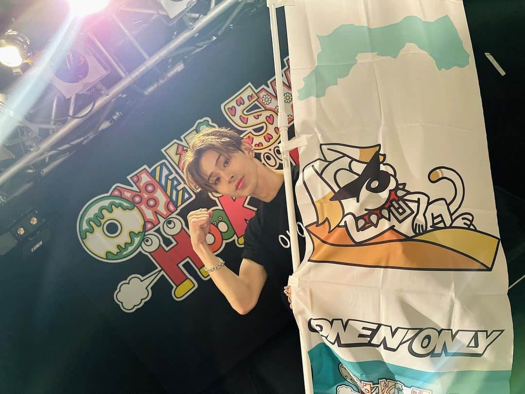 のインスタグラム：「鳥取ありがとう😊 楽しかったー！！ 海鮮食べれたの幸せでしたー😚  また鳥取戻っきます！！  #ONENONLY #EIKU #鳥取」