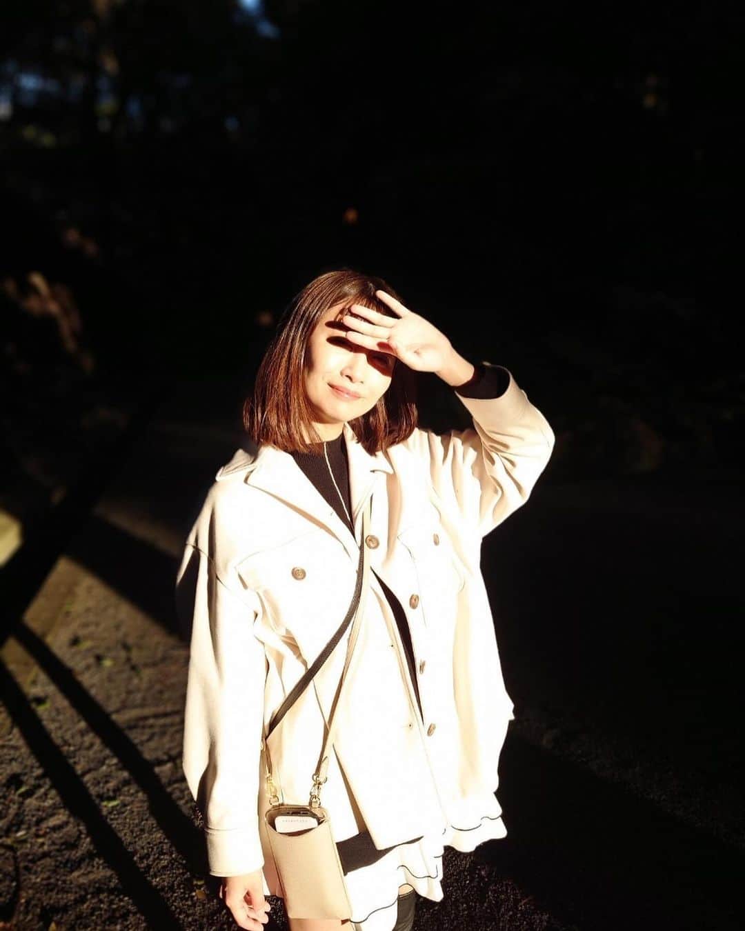 古川真奈美のインスタグラム：「. . 真昼間なのに神秘的な写真が撮れた🤭✨ 神がかってんの、わたし😘🩷w ⁡ ⁡ ⁡ ⁡ #instalike #instamood  #ootd #东京 #扎心了 #ow #맞팔 #instapic  #팔로우미 #instaphoto #instagravure #girl #glam #followme #インスタグラビア #グラビア #japanesegirl #selfies #gravure  #lookgoodfeelgood」