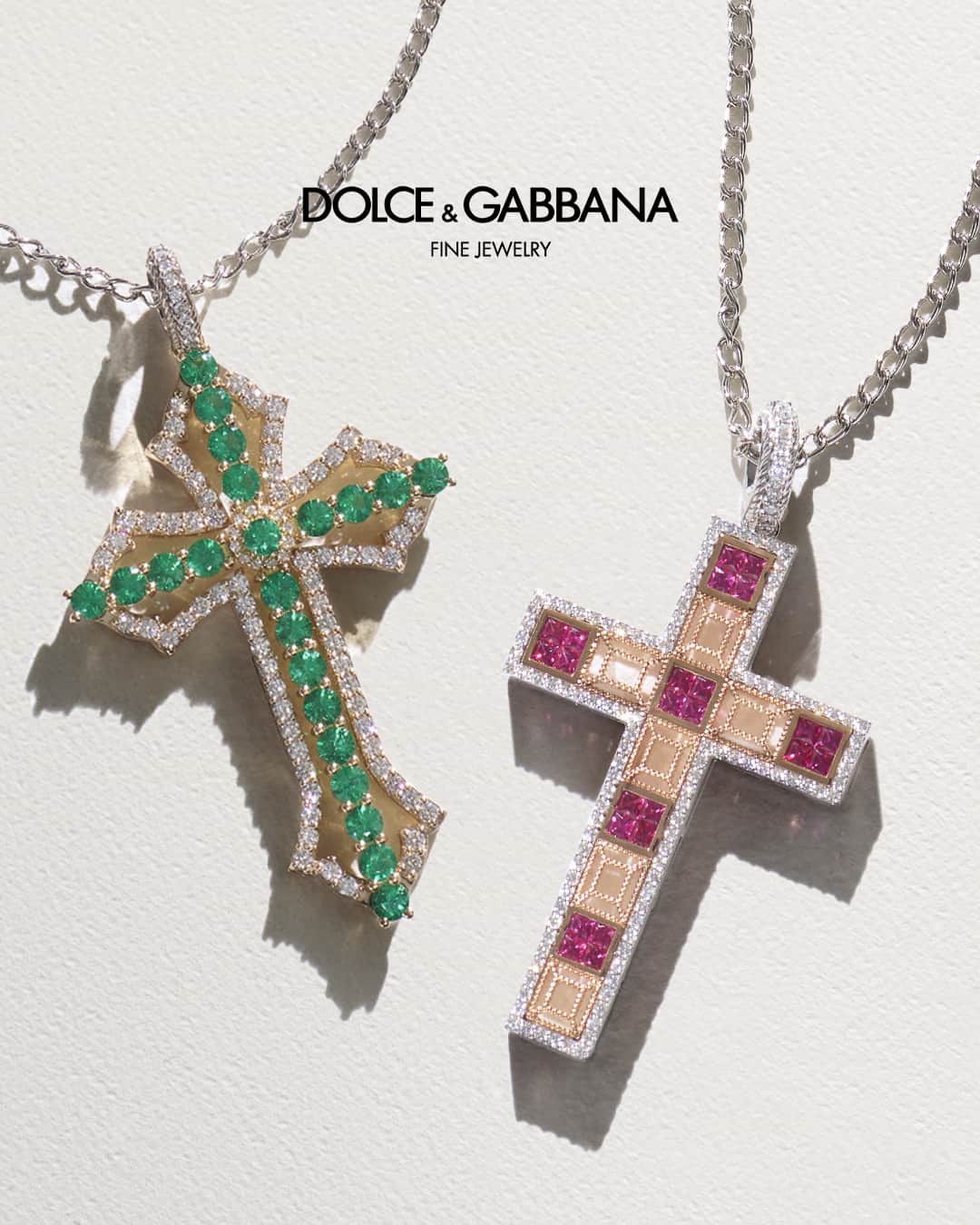 ドルチェ&ガッバーナのインスタグラム：「A harmonious blend of tradition and contemporary elegance. #DolceGabbana Fine Jewellery designs are expressions of sophistication and artistry.   Explore the #DGJewellery collections at the link in bio.」