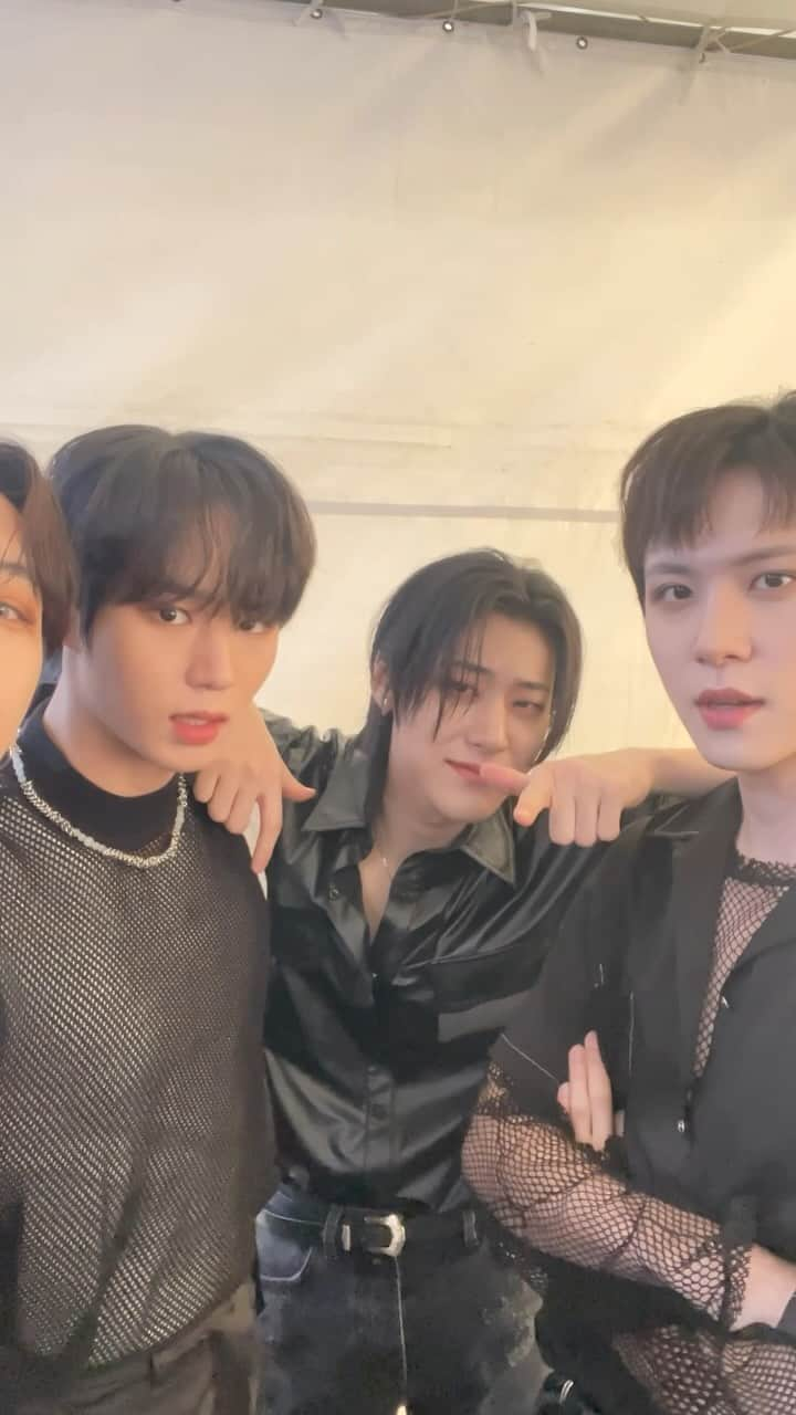 WEiのインスタグラム：「I heard RUi like WEi a little bit 🤔  #위아이 #WEi  #장대현 #김동한 #유용하 #김준서 #JANGDAEHYEON #KIMDONGHAN #YOOYONGHA #KIMJUNSEO」