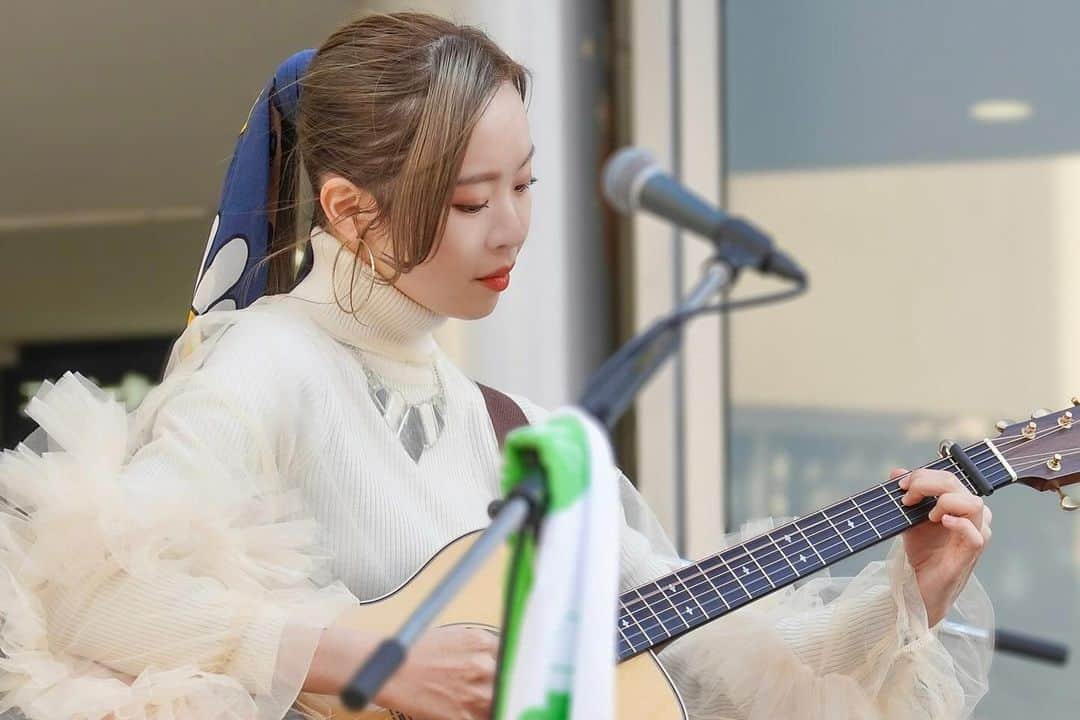 伊藤菜々子のインスタグラム：「🍺🎤」