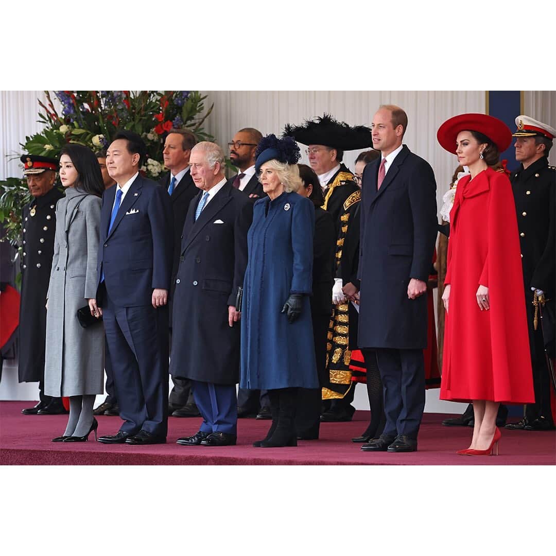 ウィリアム（ケンブリッジ公）さんのインスタグラム写真 - (ウィリアム（ケンブリッジ公）Instagram)「A pleasure to welcome President @sukyeol.yoon of the Republic of Korea and First Lady Kim Keon-hee to the UK 🇰🇷」11月21日 23時37分 - princeandprincessofwales
