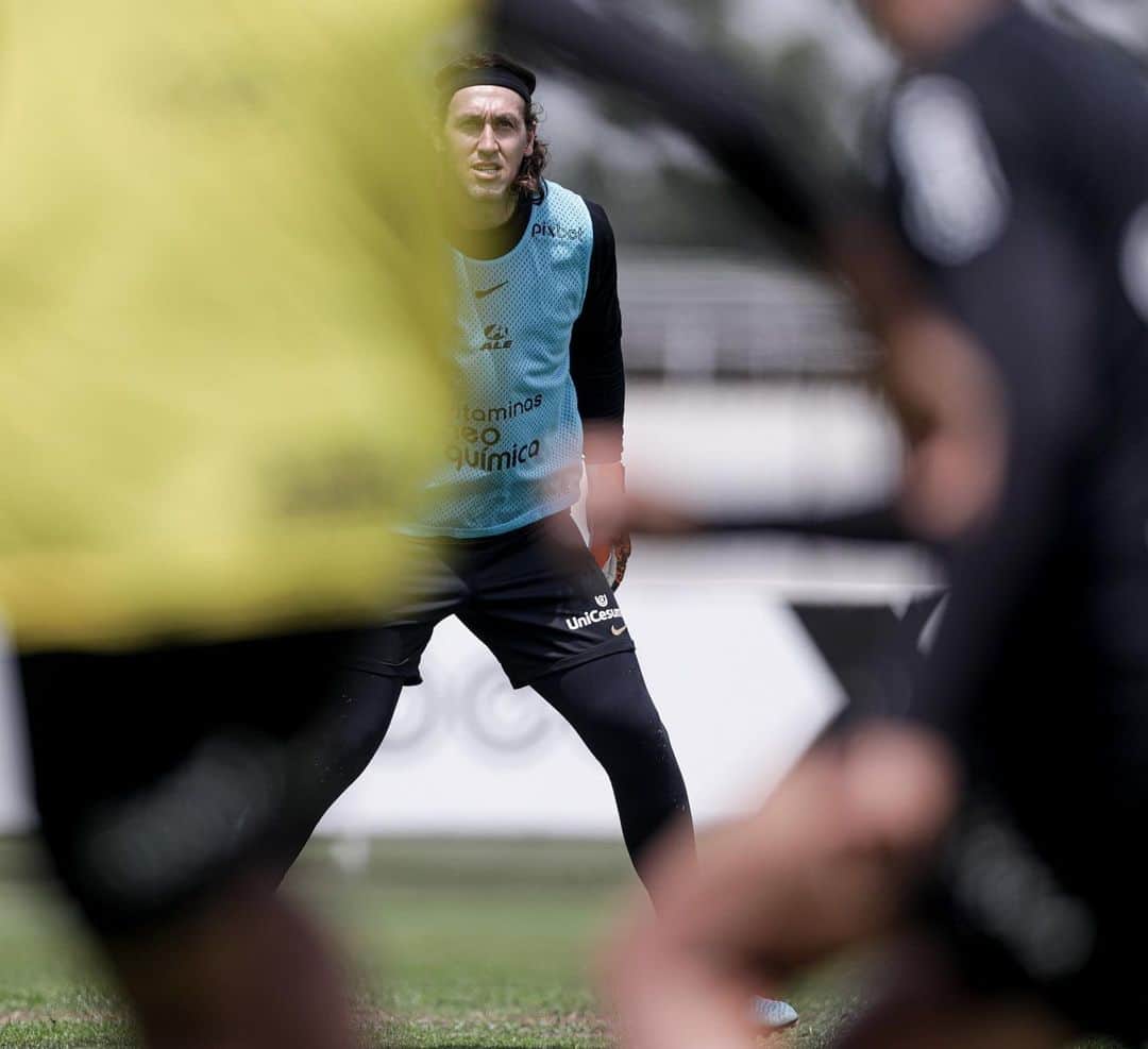 コリンチャンスさんのインスタグラム写真 - (コリンチャンスInstagram)「Preparação de 👀 no próximo duelo pelo Brasileirão! ⚽  📸 @rodrigo_coca   #VaiCorinthians」11月22日 0時01分 - corinthians