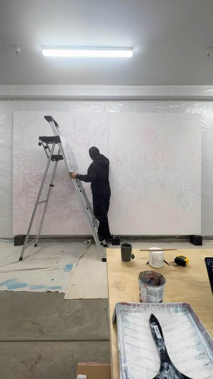 ジェームス・ジーンのインスタグラム：「Underpainting 🐻 🐇」