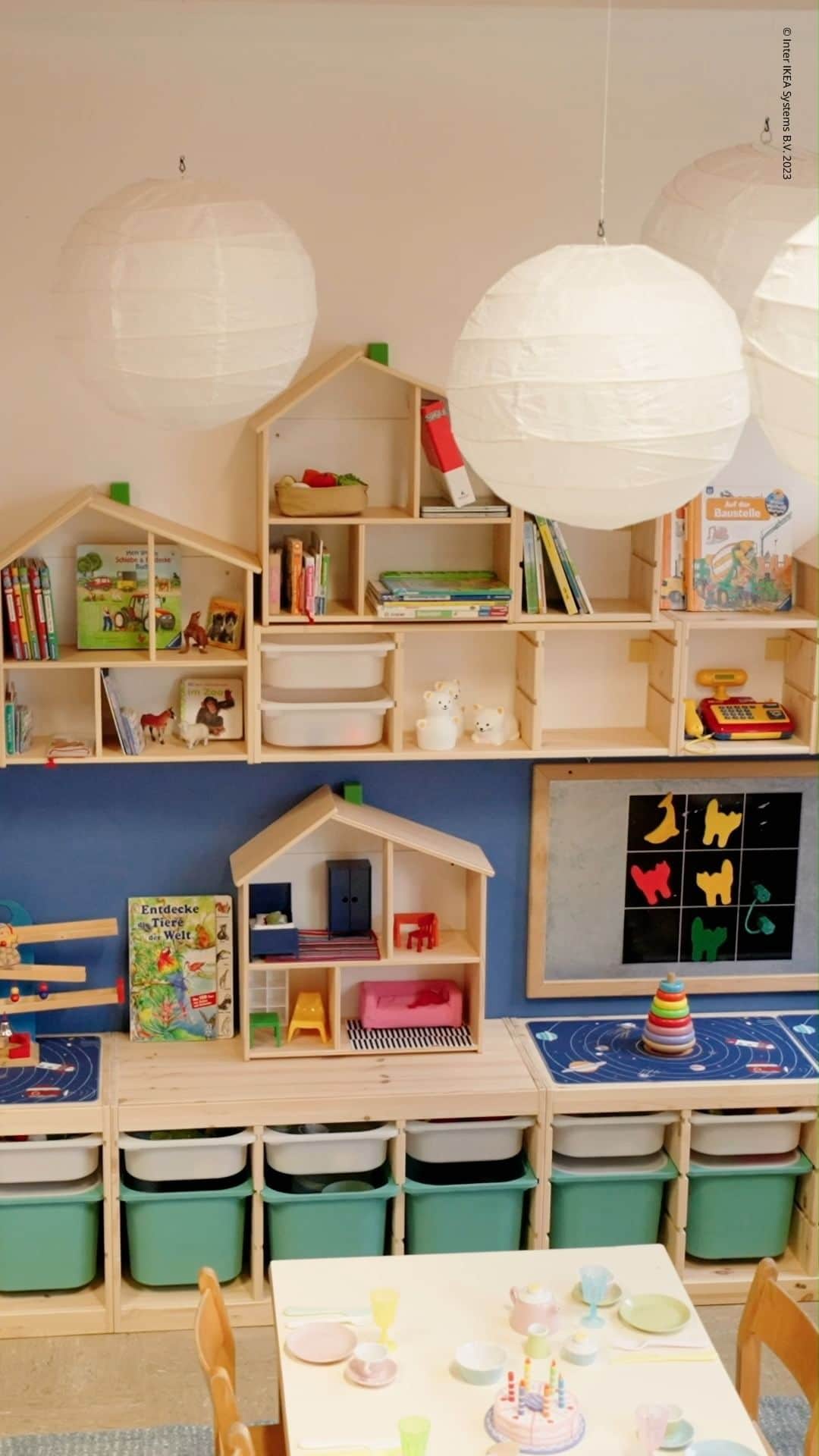 IKEA Austriaのインスタグラム：「Jedes Kind hat das Recht zu spielen und ein glückliches Zuhause zu haben. Das Caritas Haus Franziskus in Eisenstadt ist für viele Flüchtlingskinder zu einem liebevollen Zuhause geworden. ✨ Bei IKEA setzen wir uns dafür ein, ein besseres Leben für die vielen Menschen zu gestalten. Gemeinsam haben wir mit dem SMÅCAMP einen Ort geschaffen, an dem Kinder in einer spielerischen Atmosphäre nicht nur spielen, sondern auch lernen und sich entwickeln können. 💙 @caritasoesterreich #LebeSmårt #ikeaat #caritas」
