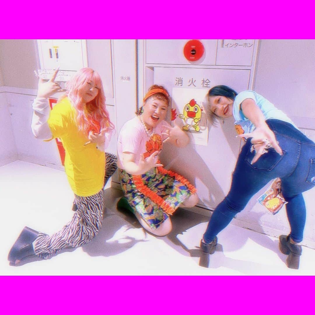 金子きょんちぃのインスタグラム：「.  夏の思い出  #バービー さん #らぶい♡」