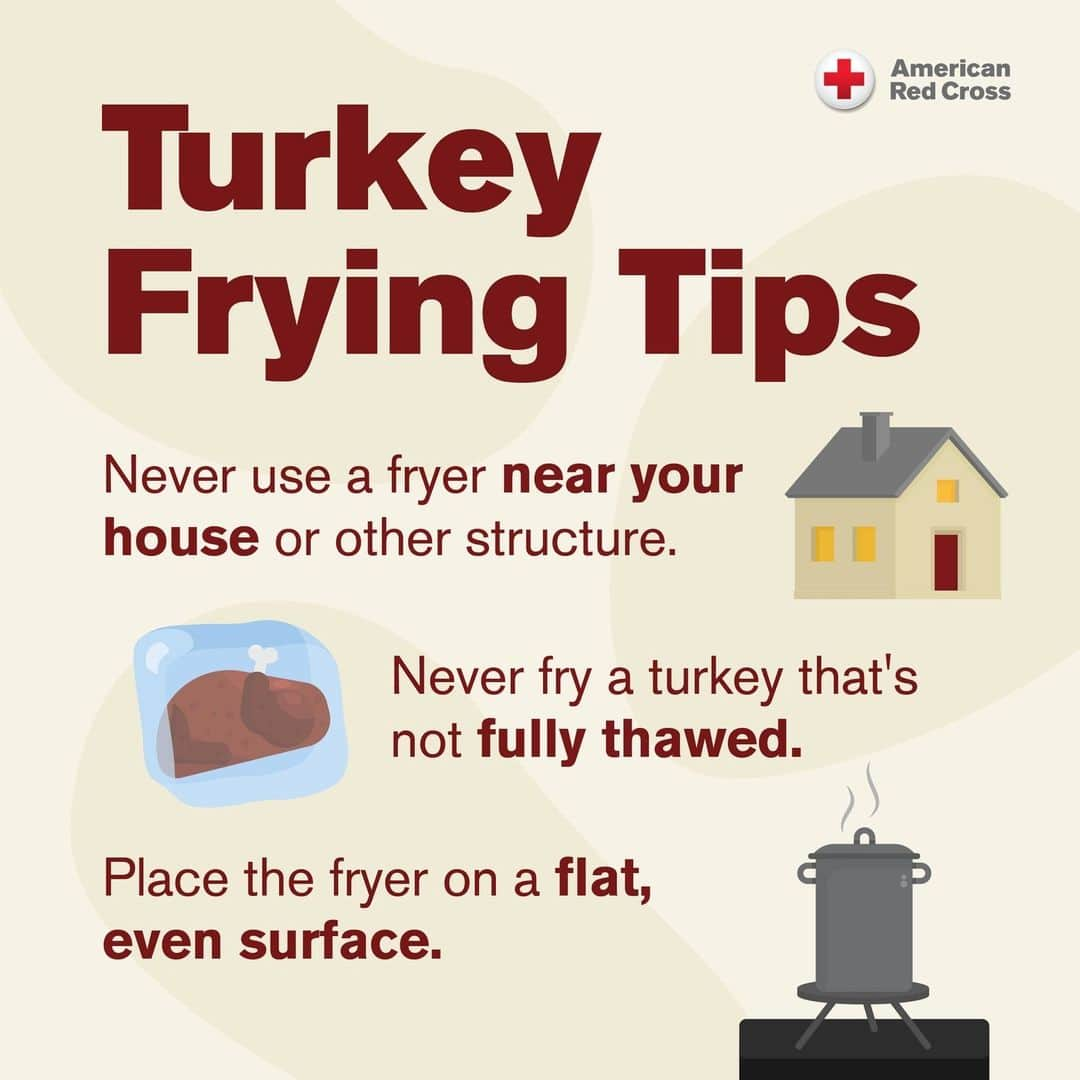 ネーブ・キャンベルのインスタグラム：「Are you Team Deep Fry or Team Oven Bake? 🦃 Keep your #Thanksgiving feast flame-free by following these important steps.  #HappyThanksgiving #EndHomeFires #FireSafety」