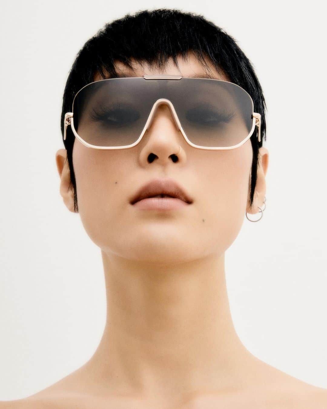 DOVER STREET MARKET GINZAさんのインスタグラム写真 - (DOVER STREET MARKET GINZAInstagram)「X8 eyewear collection launches on 23rd November at Dover Street Market Ginza 2F Sunglasses space. @x8.xyz  @doverstreetmarketginza  #doverstreetmarketginza」11月22日 14時46分 - doverstreetmarketginza