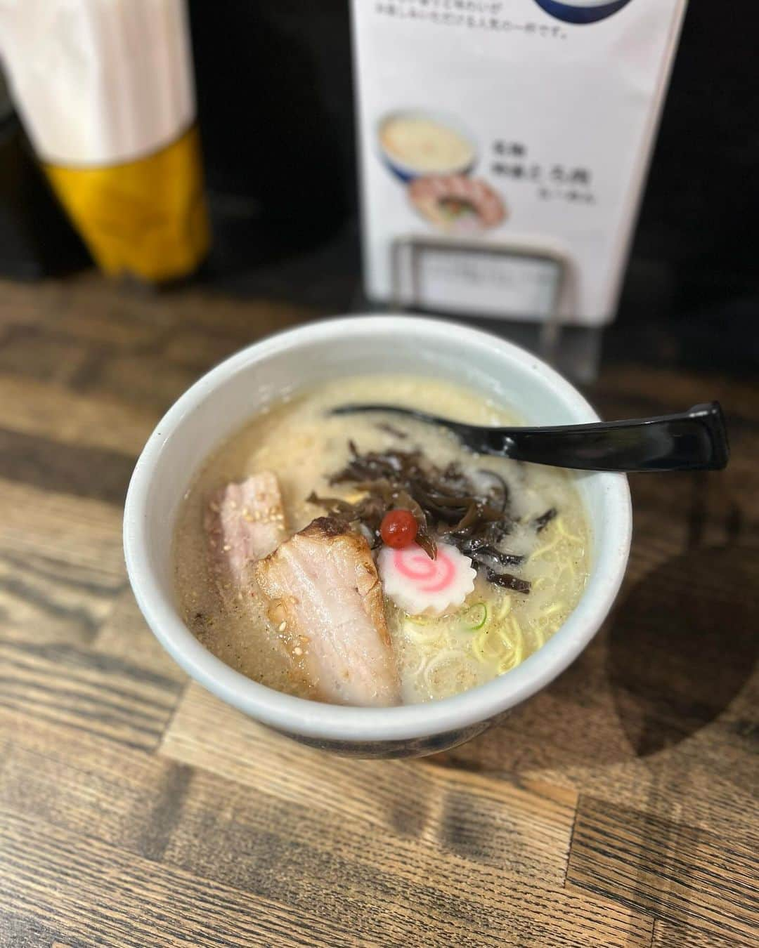 ビビる大木さんのインスタグラム写真 - (ビビる大木Instagram)「山頭火おひさー！  #ラーメン #メンラー #拉麺 #ramen  #こんばんみ」11月22日 13時23分 - bibiruoki