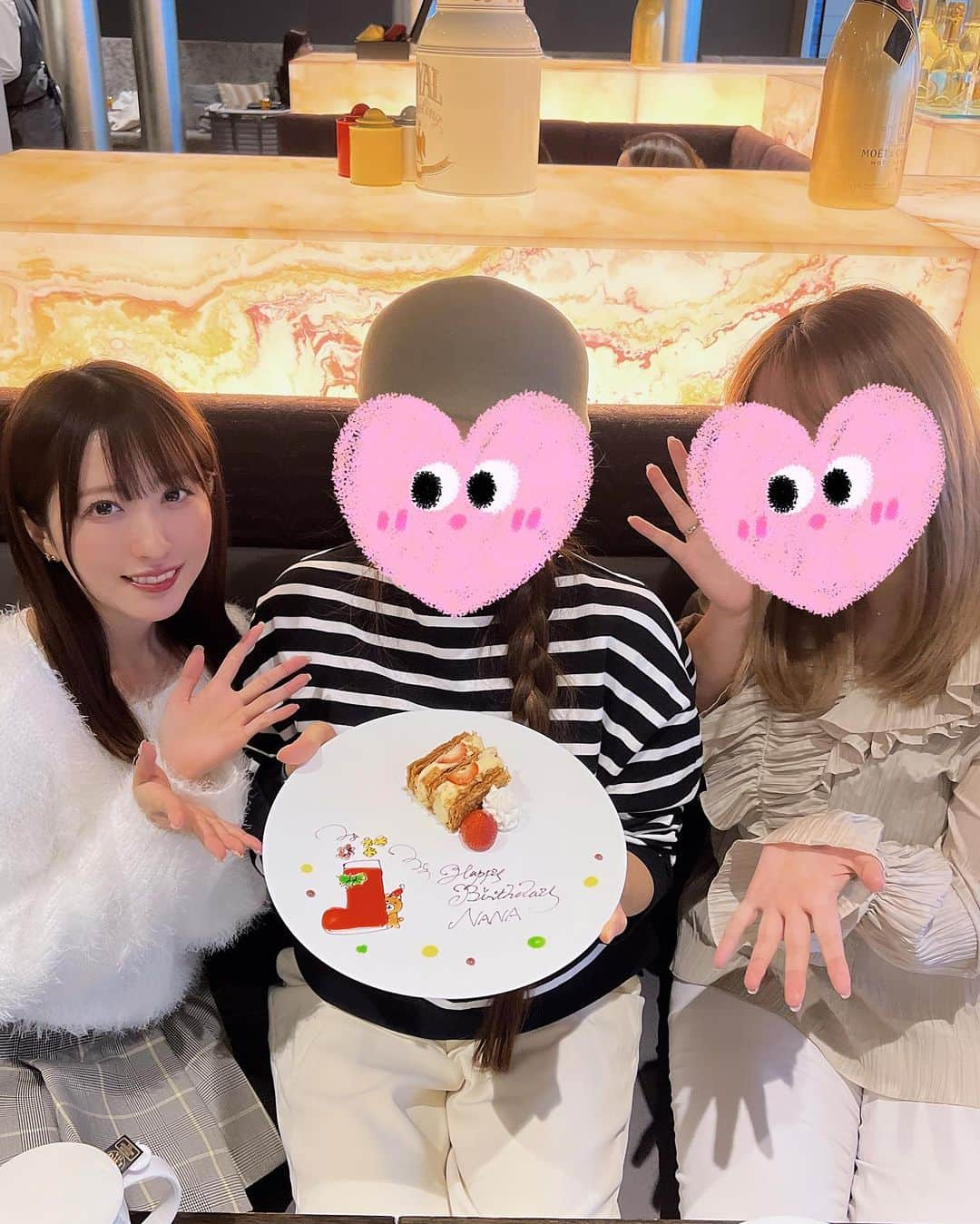 小桃音まいさんのインスタグラム写真 - (小桃音まいInstagram)「🎂  デビュー当時からお世話になってる だいすきなお姉さんのお誕生日祝いで アフヌンしてきました〜🥰🧁  白で統一されててかわいかった🤍」11月22日 13時16分 - kotonemai0824