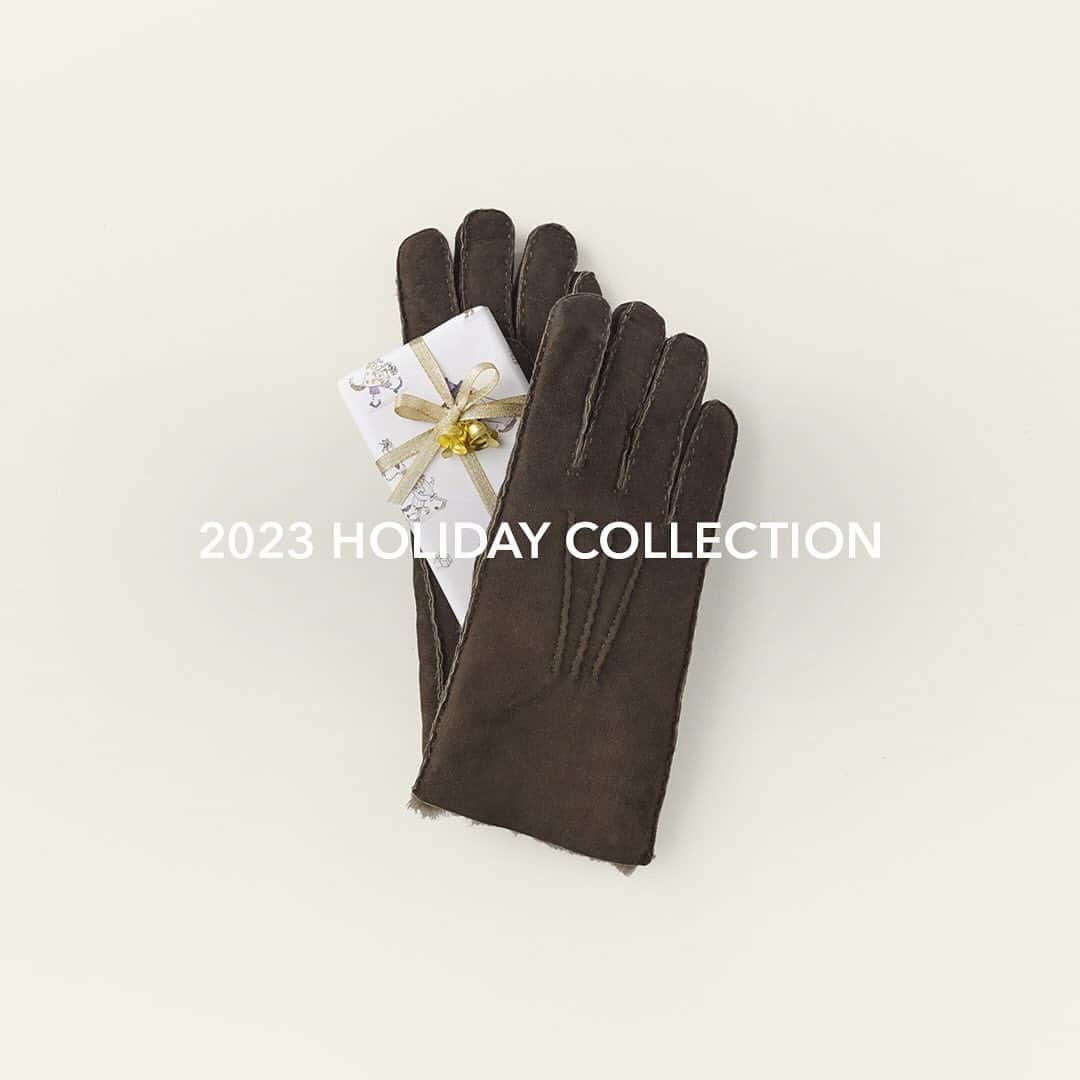 ARTS&SCIENCE official accountさんのインスタグラム写真 - (ARTS&SCIENCE official accountInstagram)「・ 2023 Holiday Collection  明日11月23日(木)よりARTS&SCIENCE各店にて、2023 Holiday Collectionの展開がスタートします。  A&Sのオリジナルアイテムをはじめ、ZANINI with A&SやDomenica More Gordonなど、〈Black & Ivory〉をテーマにした品々が順次入荷してまいります。 WEBサイトにてコレクションの一部をご紹介する「2023 Holiday Collection」を公開いたしました。どうぞご覧ください。  @arts_and_science  価格やアイテムの詳細は、WEBサイトのメニュー [ Collection ] にてご覧いただけます。プロフィールのURLからご覧ください。 For more details, tap the link in our bio.  入荷日はアイテムにより異なります。商品についてのお問い合わせは店舗、またはWEBサイトのコンタクトフォームよりご連絡ください。 Launch dates will vary per item. For item requests and direct mail orders, please contact our shops directly or use our contact form from our official web page.  #artsandscience #domenicamoregordon #maisonfabre #danielagregis #foxumbrellas」11月22日 13時30分 - arts_and_science