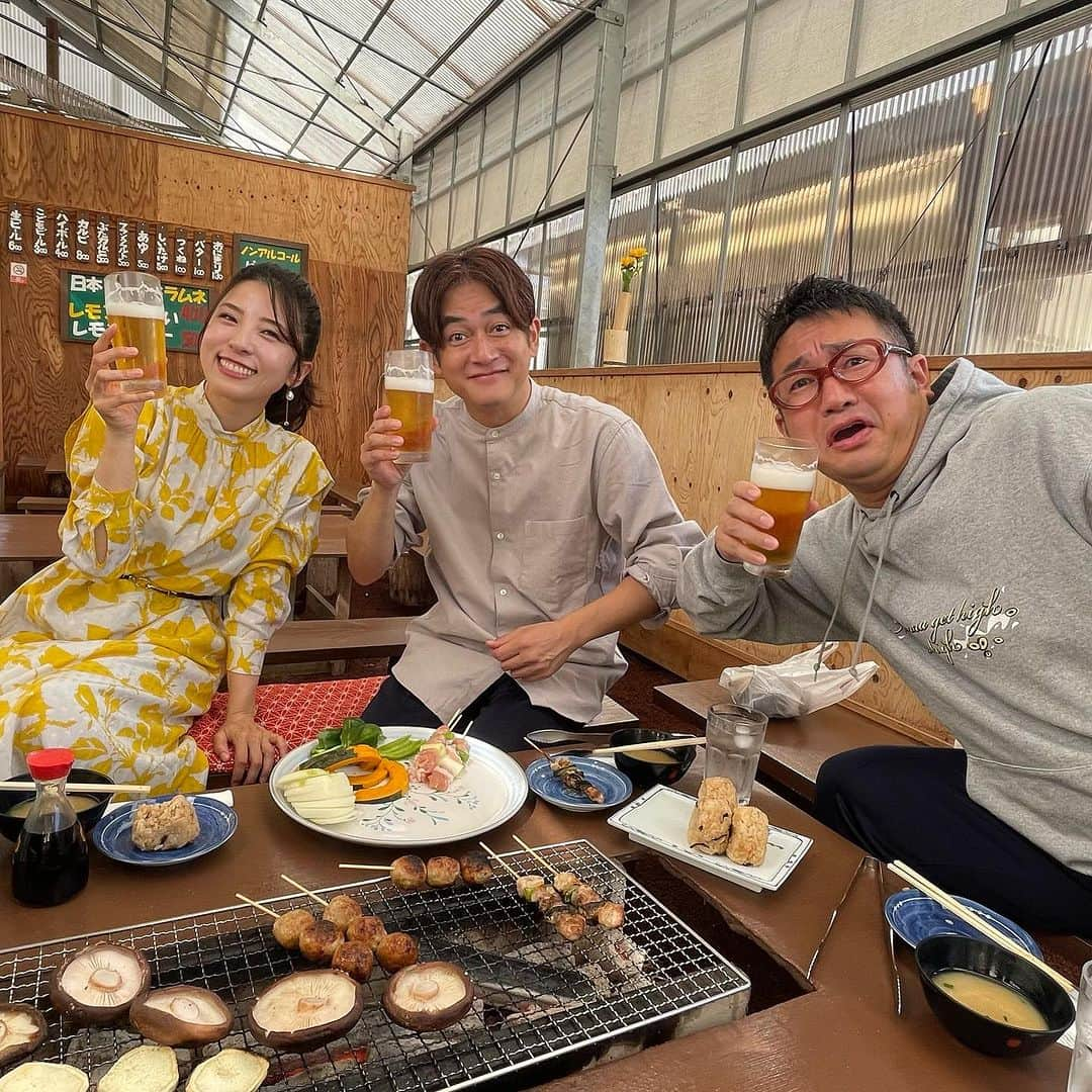 松井絵里奈さんのインスタグラム写真 - (松井絵里奈Instagram)「新番組🗻 テレビ東京『厳選いい旅』  福井、伊豆、伊香保！名湯と冬の味覚満喫SP  2023年11月23日(木・祝) 夕方5時20分～6時25分 放送  私は、なすなかにしさんと 伊豆・修善寺温泉へ♨️  しいたけ狩りに、 嬉しい無料サービス満載の趣のあるお宿。  ぜひ、ご覧くださいませ〜♪  ロケ達人のなすなかにしさんが 面白すぎて、現場では ずーっと笑い声が✨🤭 わきあいあいと、楽しいロケでしたꉂ(ˊᗜˋ*)‪‪‪‪𐤔𐤔‬‪  TVerでも配信されますので、 放送圏外の方は、TVerにて🫶  #厳選いい旅 #なすなかにし　さん #伊豆 #名湯#修善寺温泉#♨️ #温泉好きな人と繋がりたい #旅好きな人と繋がりたい  #trip#japan @gensen_iitabi」11月22日 7時44分 - erina74xx