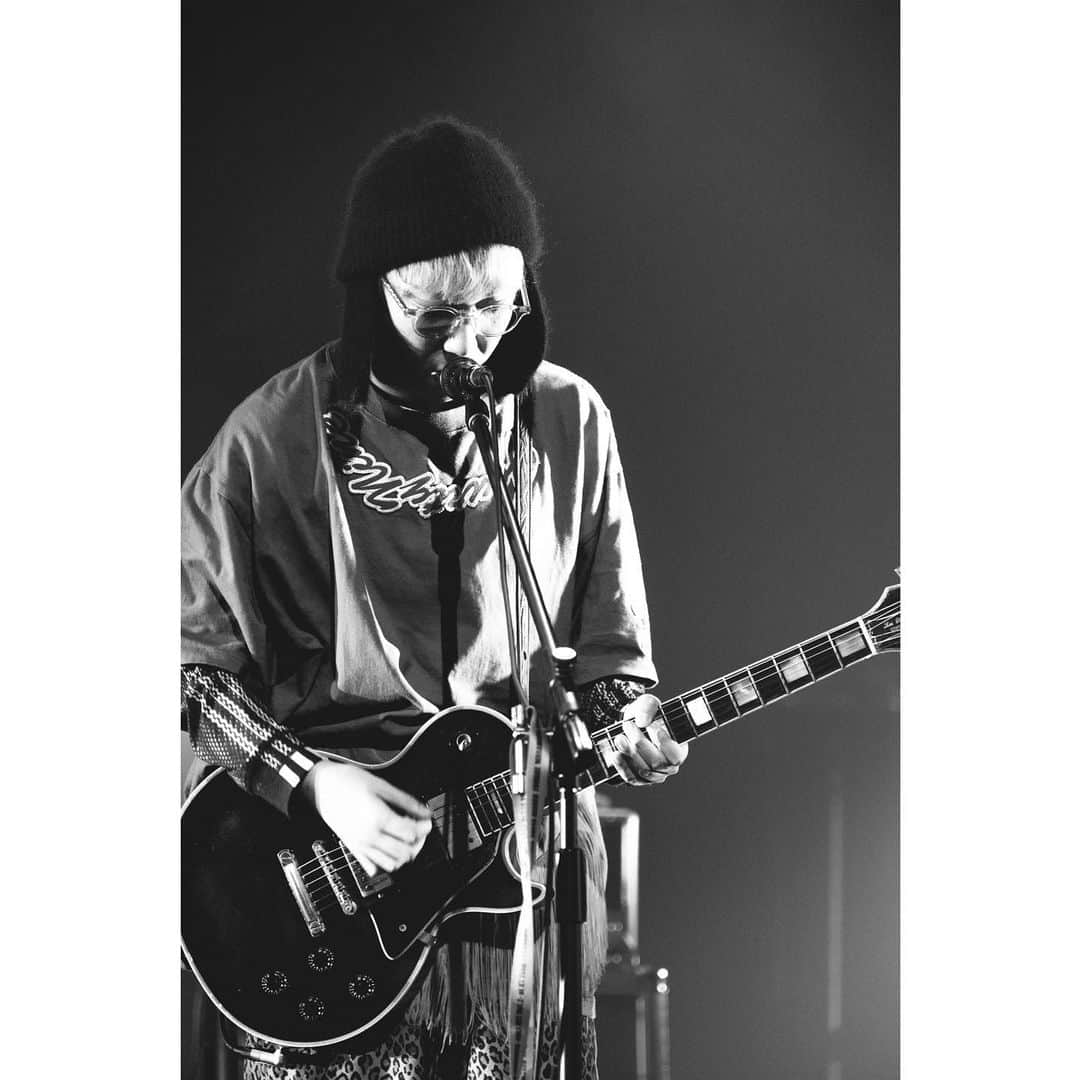 柳沢亮太のインスタグラム：「2023.11.21 KT Zepp Yokohama ″Tucky's Mastering Presents -FULL BIT Vol.2-″ #オフショット #SUPERBEAVER #fullbit #写殺 @cazrowaoki」
