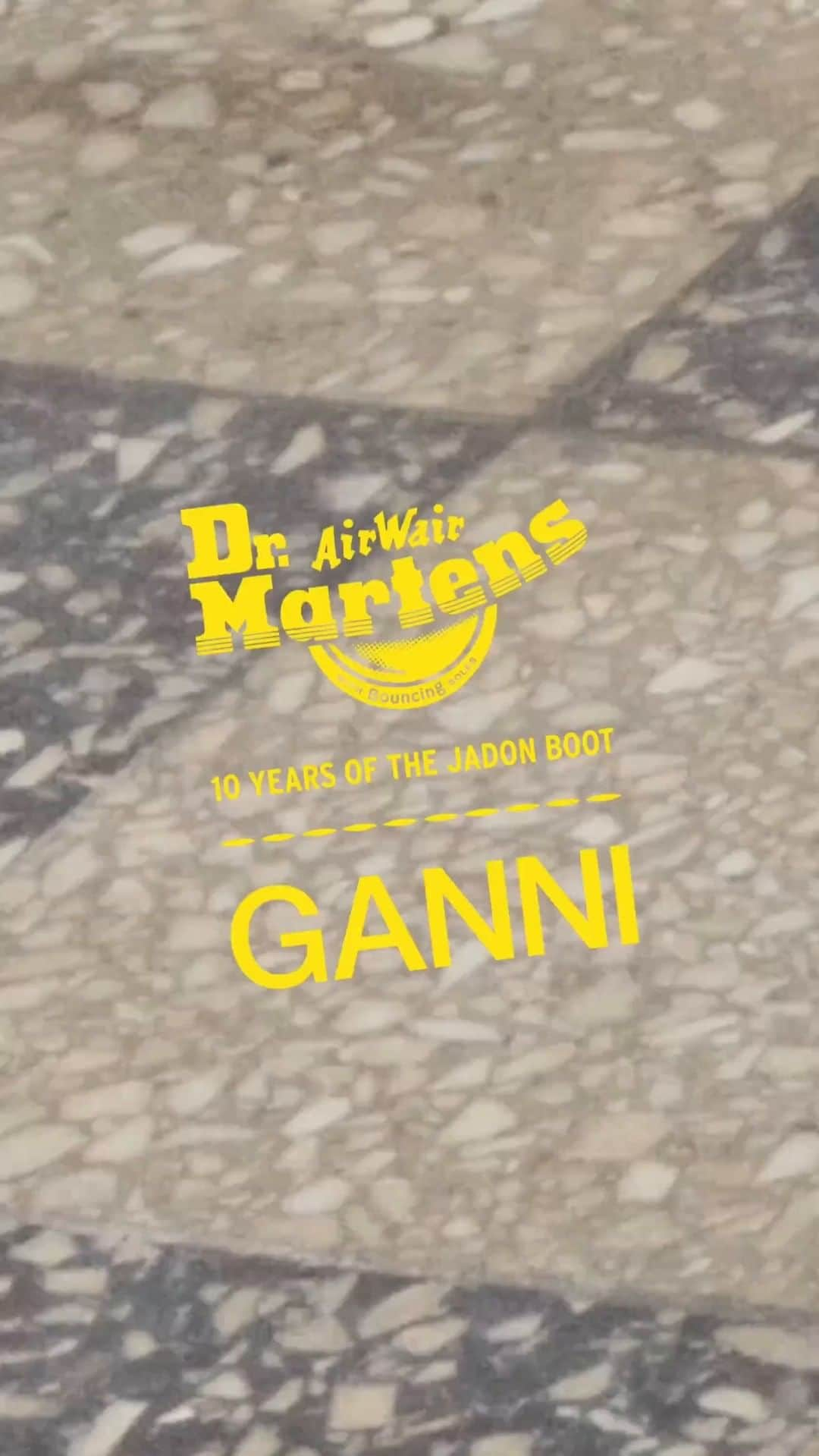 ドクターマーチンのインスタグラム：「DR. MARTENS × GANNI  Dropping soon.」