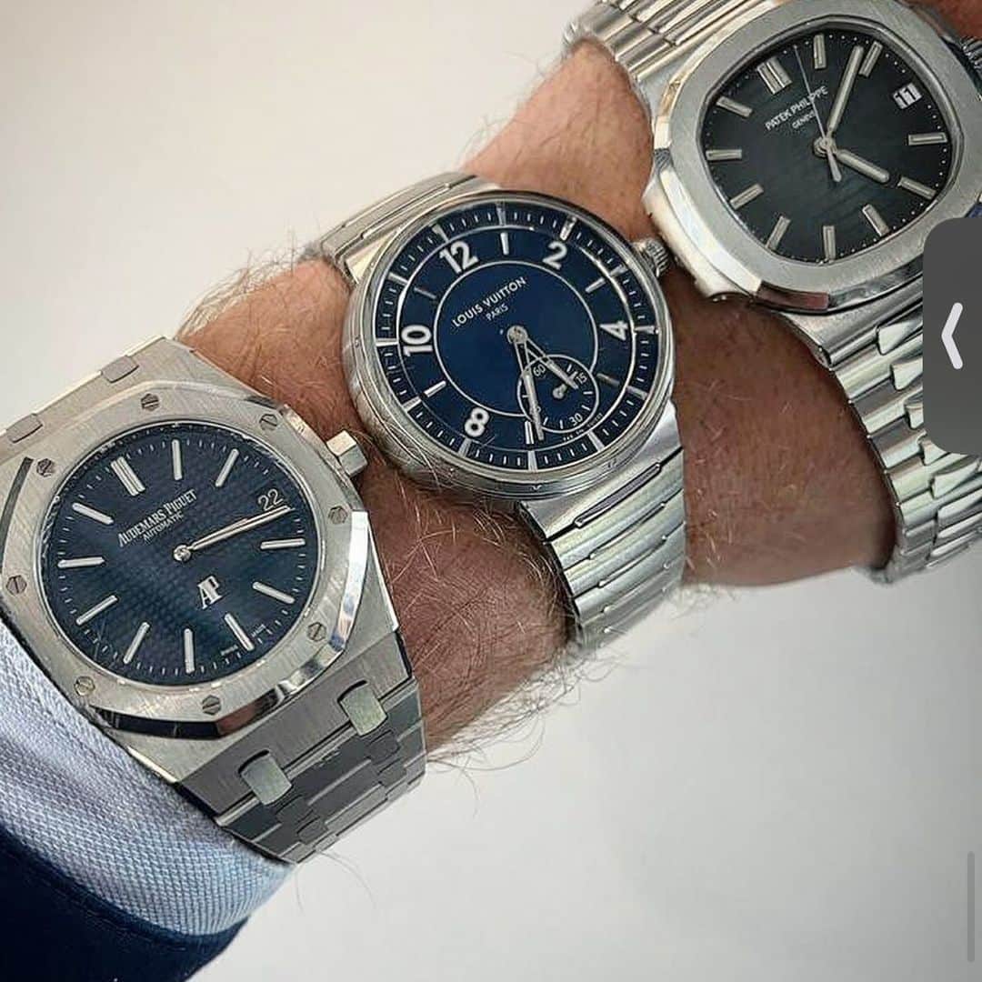 WATCHMANIAのインスタグラム：「15202 vs LV Tambour vs 5711 🤨  @balancedwheels 📸  #audemarspiguet #15202 #louisvuitton #louisvuittontambour #patekphilippe #5711 #watchmania」