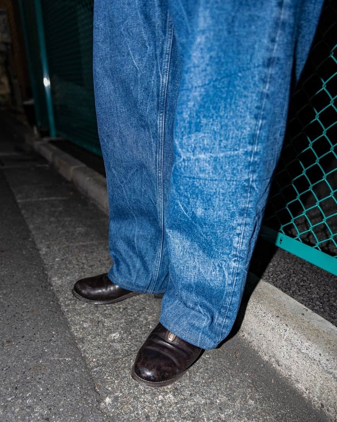 Fashionsnap.comさんのインスタグラム写真 - (Fashionsnap.comInstagram)「Name: 三浦凛太郎⁠ Age: 29⁠ Occupation: EDIFICE BUYER⁠ ⁠ Tops #TheBritishArmy⁠ Pants #DRIESVANNOTEN⁠ Shoes #Guidi⁠ Watch #TAGHeuer⁠ Necklace #ChupacabrasJewelry⁠ ⁠ Photo by @kei10_35⁠ ⁠ #スナップ_fs #fashionsnap #fashionsnap_men」11月22日 10時01分 - fashionsnapcom