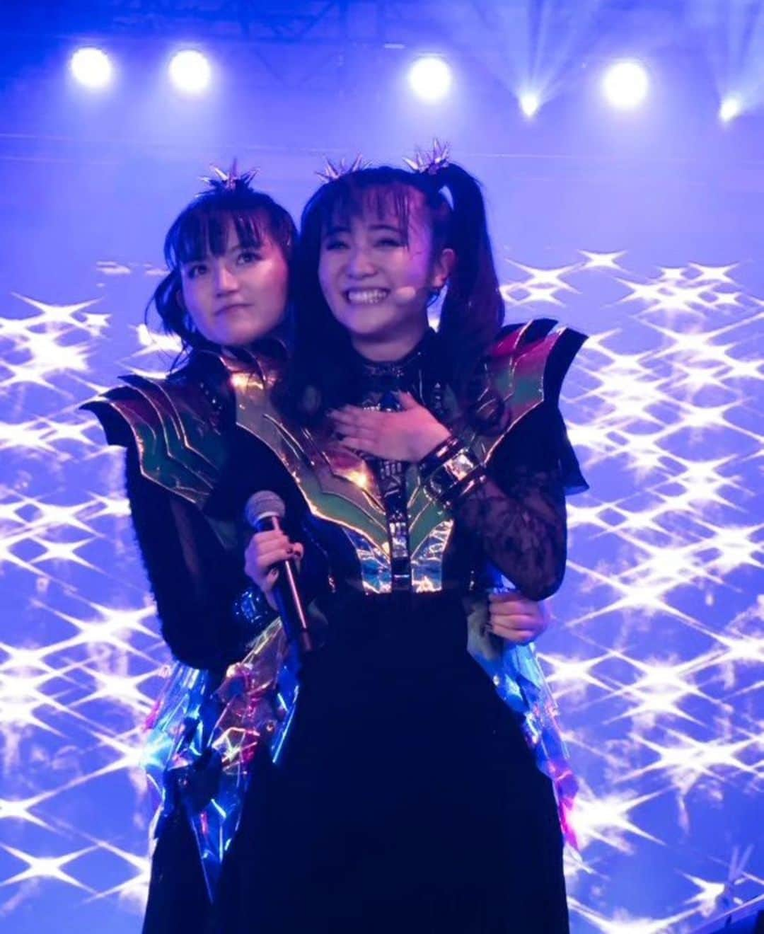 菊地最愛（MOAMETAL）さんのインスタグラム写真 - (菊地最愛（MOAMETAL）Instagram)「#moametal #sumetal #moakikuchi #kikuchimoa #suzukanakamoto #nakamotosuzuka #babymetal」11月22日 10時12分 - moa.kikuchi