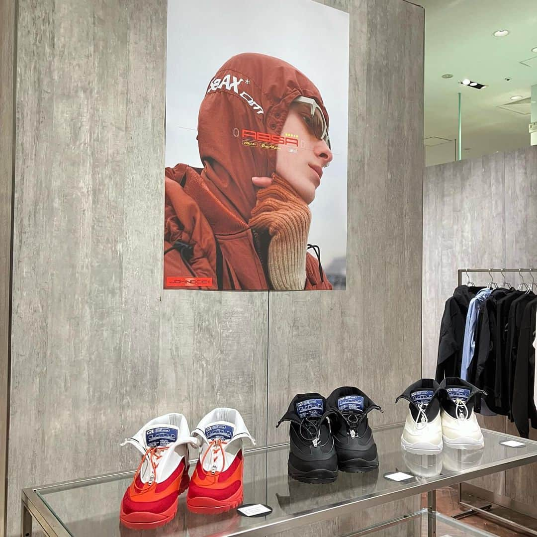 福岡パルコのインスタグラム：「本館1FGATE▶︎ Yin Year & JOHNDOE POP UP STORE   アイウェアブランド〈Yin Year〉とアパレルを中心に展開するブランド〈JOHNDOE〉による期間限定のショップ。今回のPOP UPではコラボレーションによるアイテムを中心に、これまで展開してきた商品を揃えています。   ■会期：11/21(火)～11/26(日) ■会場：本館1F POP UP SPACE「GATE」  ■Yin Year Instagram: @yinyear_jp  ■JOHNDOE Instagram: @johndoe.0001」