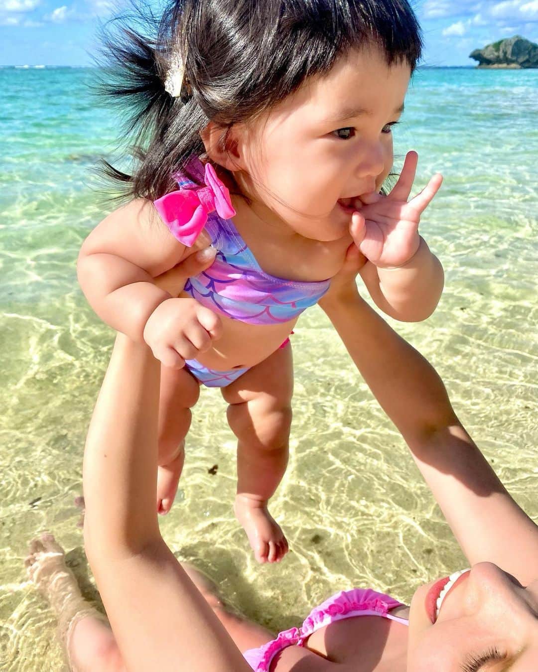 mizukiさんのインスタグラム写真 - (mizukiInstagram)「☀️  #ベビー #沖縄 #海 #ビーチ  #ビキニ #ママ #マタニティ  #okinawa #beach #bikini  #japan #baby #trip #travel」11月22日 11時10分 - 31chaaa