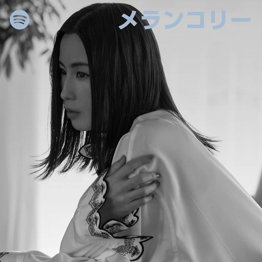 Uruのインスタグラム：「Spotify（@SpotifyJP ） 「メランコリー」プレイリスト のカバーにUruが登場！  本日配信リリースとなった 『「#君の幸せを」』 是非お聴きください。  🎧https://open.spotify.com/playlist/37i9dQZF1DX8uXskvQ4xo7?si=7c7c30f8723941f2  #Spotify #Uru Staff」