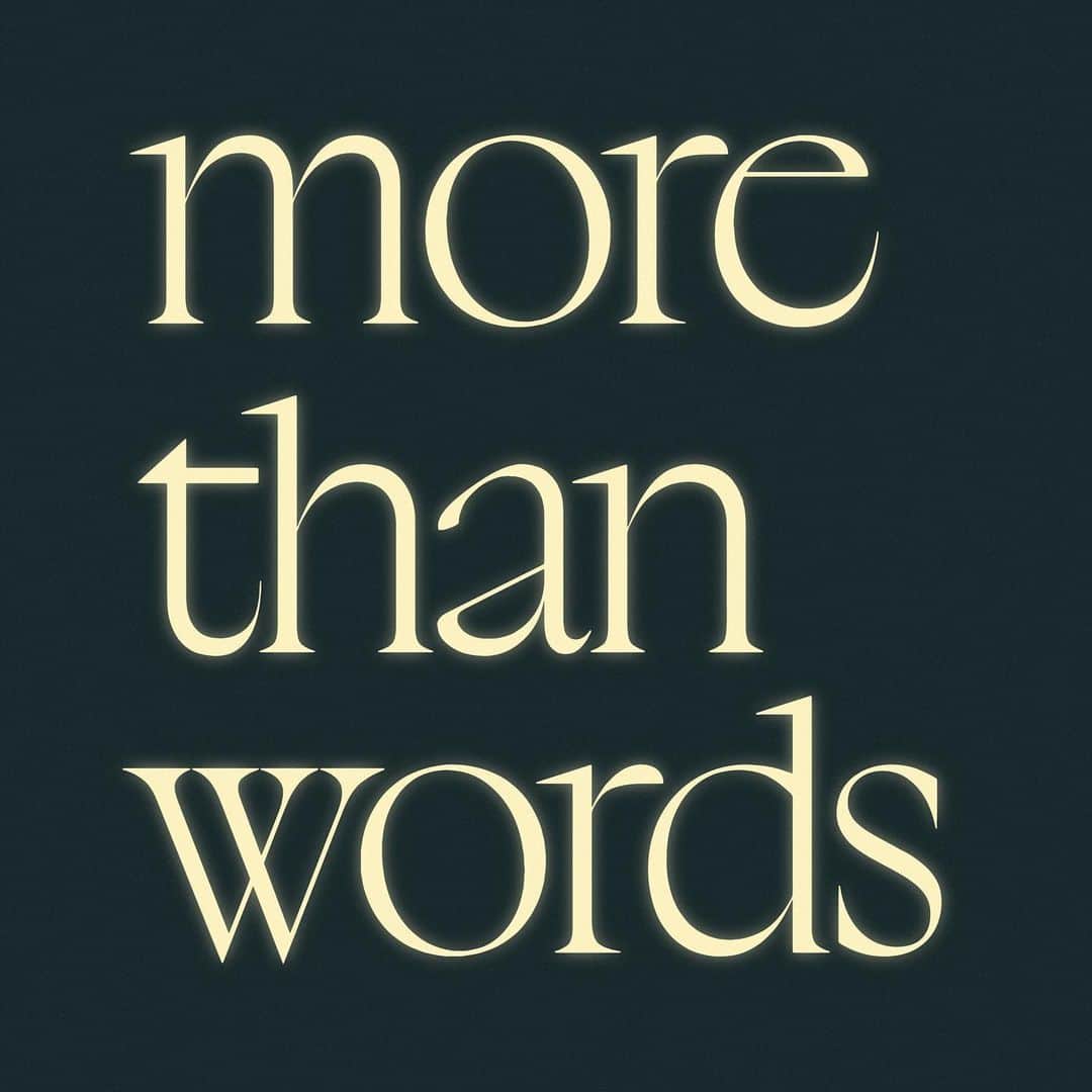 塩塚モエカさんのインスタグラム写真 - (塩塚モエカInstagram)「more than words (English ver.) has been released  translation & English vocal direction @k_nm_a  Luminous ✴︎ cover art @tetsuyaokiyama   check it out🏃」11月22日 11時39分 - hiz_s