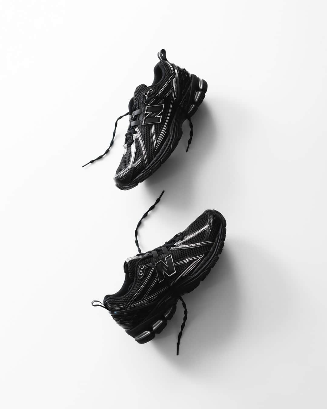 NUBIANのインスタグラム：「【New Balance】  “M1906RCH” Available in-store & online store.  @newbalance #newbalance #nubiantokyo」
