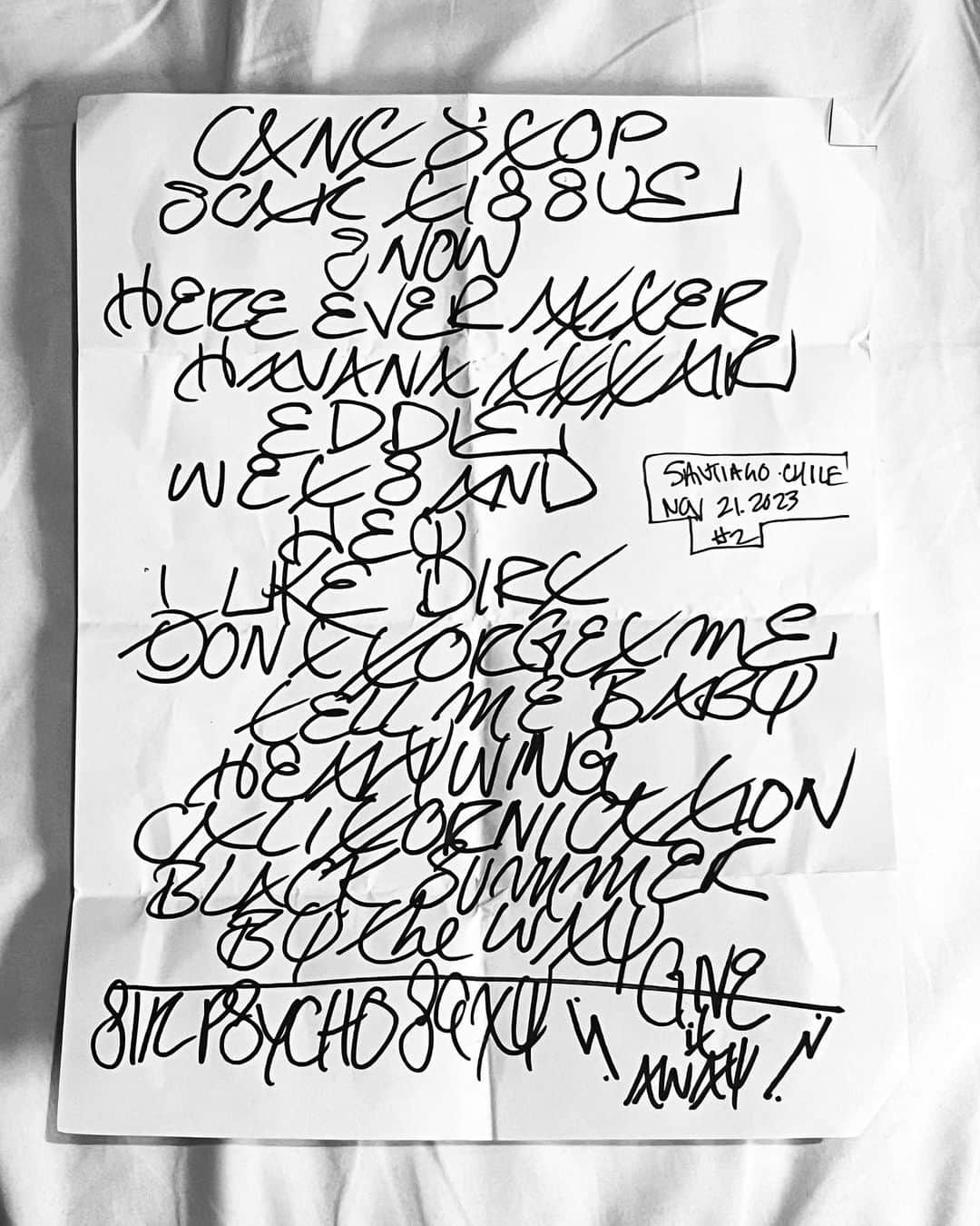 Red Hot Chili Peppersさんのインスタグラム写真 - (Red Hot Chili PeppersInstagram)「Santiago, Chile - November 21, 2023 (show day #2)」11月22日 12時33分 - chilipeppers