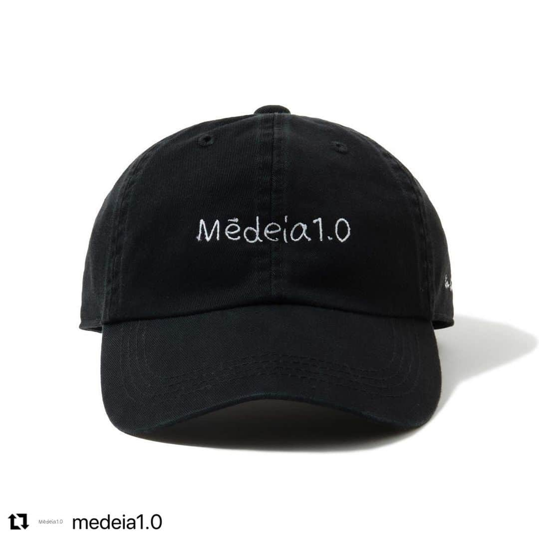 KEN KAGAMIさんのインスタグラム写真 - (KEN KAGAMIInstagram)「#Repost @medeia1.0 with @use.repost ・・・ information  POP UP STORE @nadiff_apart_  Collaboration with @kenkagami   【12/8(Fri)〜12/24(Sun)】  Graphic : @kenkagami   item : KC001 size : F color : BEIGE,BLACK price : JPY5,500(tax in)  #medeia #medeia1.0 #medeia2.0」11月22日 13時00分 - kenkagami