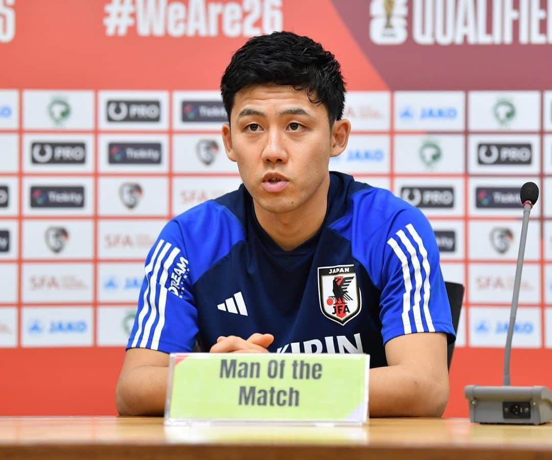 遠藤航さんのインスタグラム写真 - (遠藤航Instagram)「.. .Another win🇯🇵❤️ . #japan #nationalteam #football #win  #samuraiblue #🇯🇵 #jfa  . #日本代表 #サムライブルー #w杯予選 #遠藤航」11月22日 13時14分 - endowataru